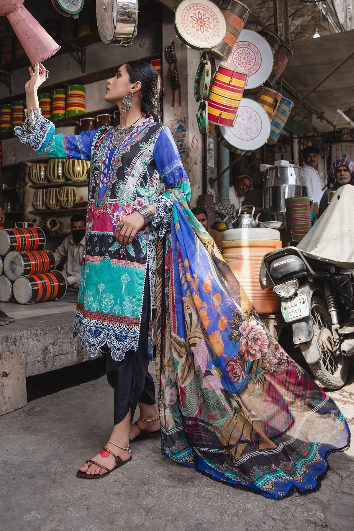 2937-CROSS-ROAD DIGITAL PRINTED LAWN UNSTITCHED