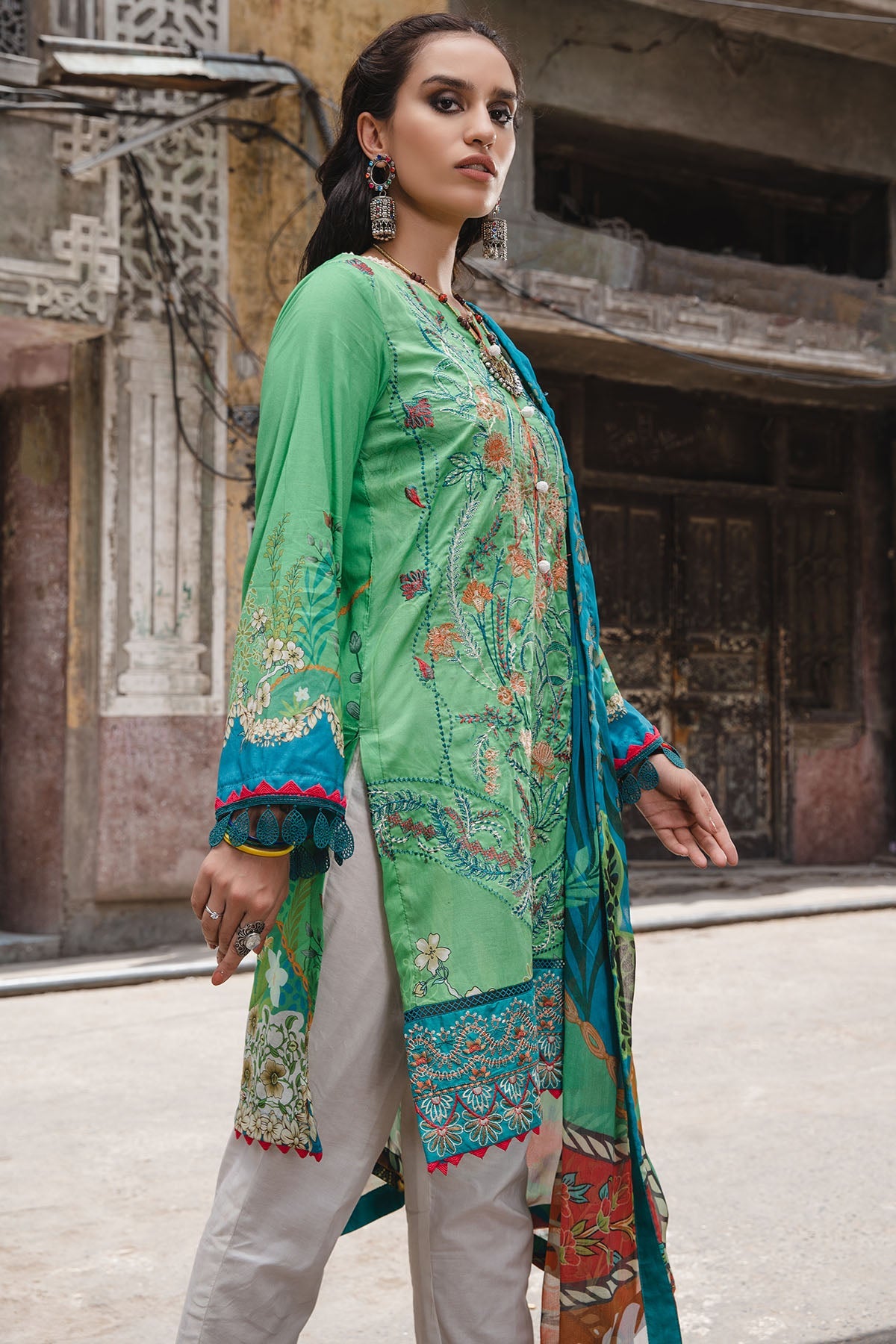 2940-AZUSA DIGITAL PRINTED LAWN UNSTITCHED