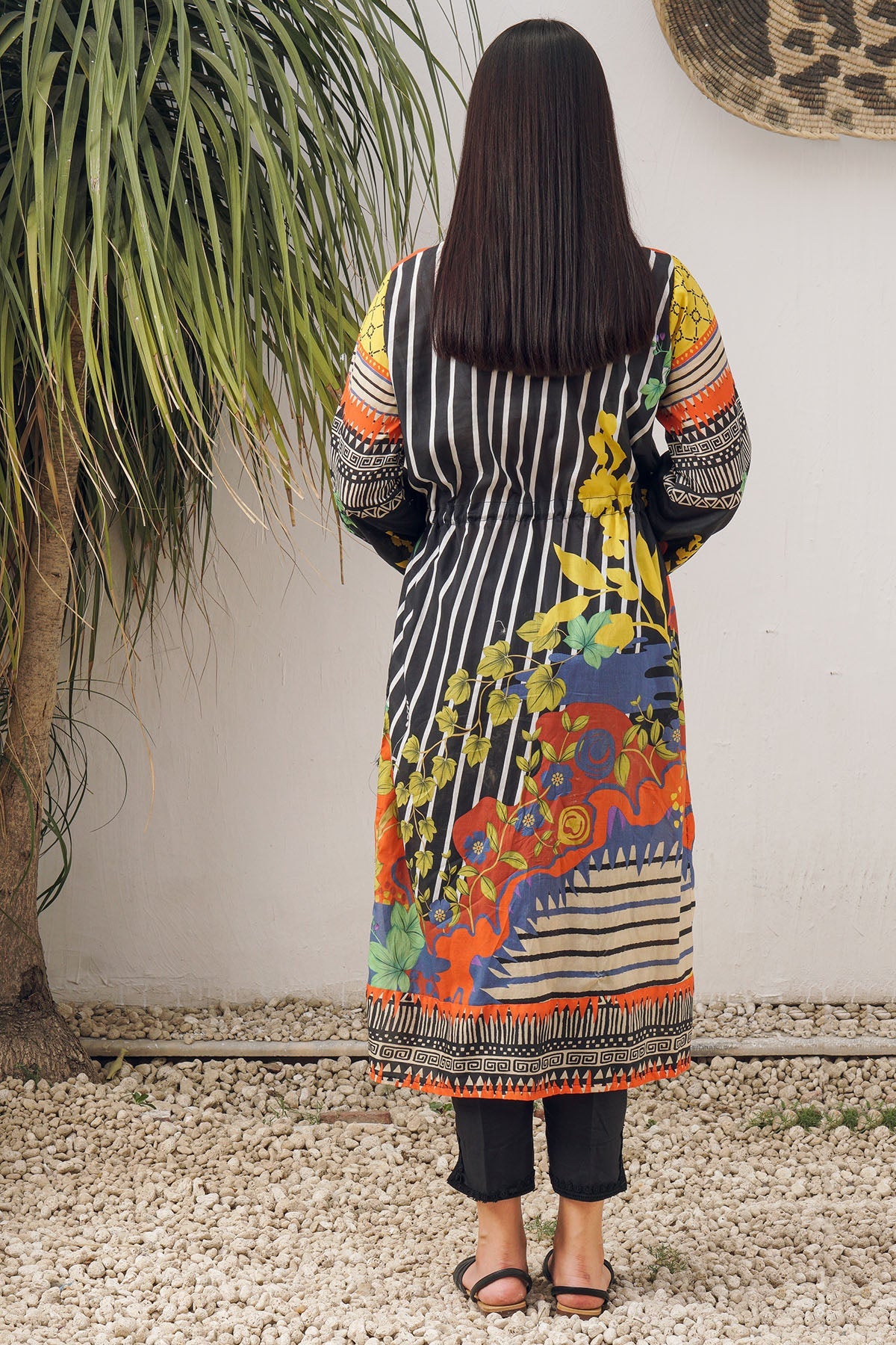 2963-BLACK-LIT DIGITAL PRINTED LAWN UNSTITCHED