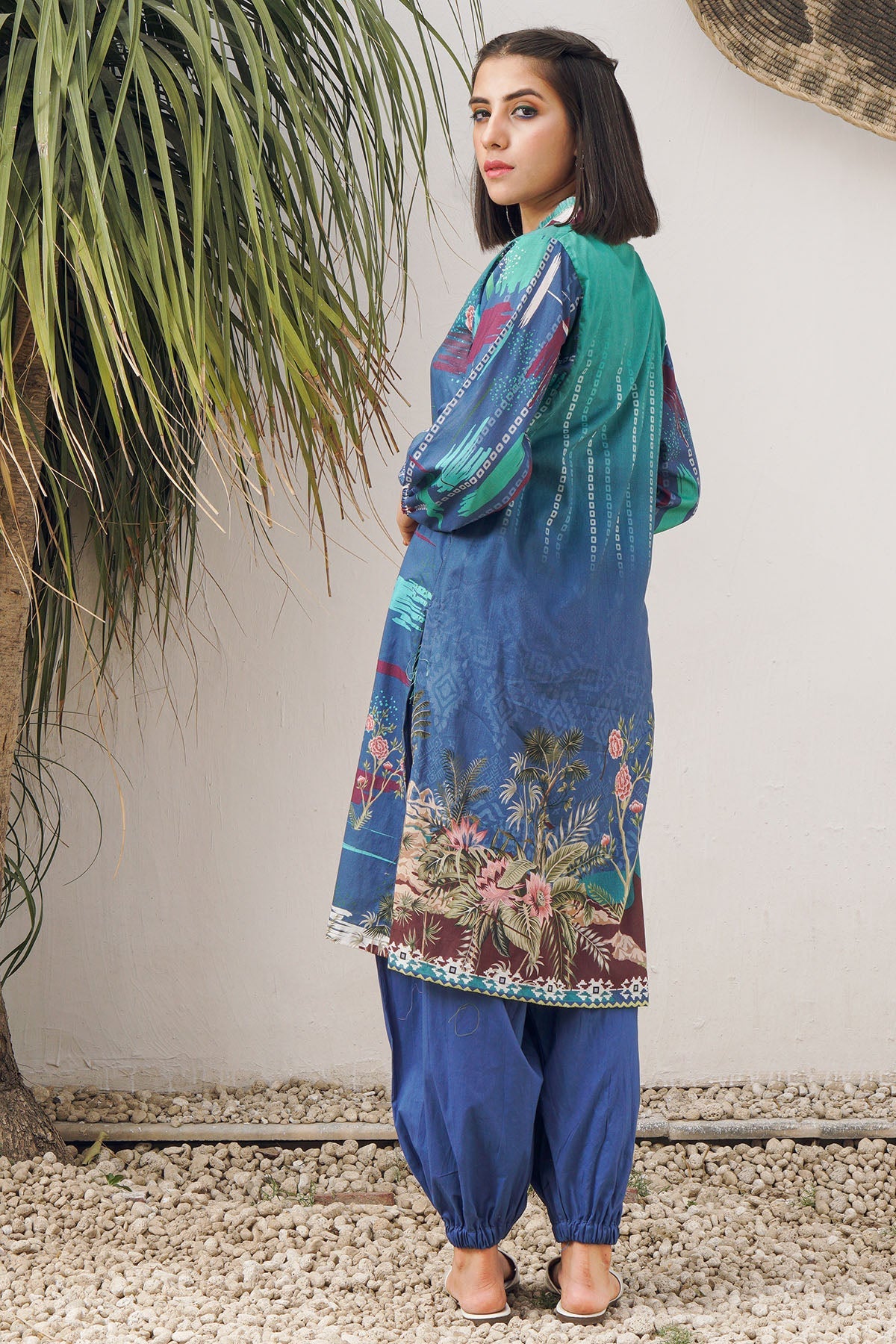 2965-MOSAIC DIGITAL PRINTED LAWN UNSTITCHED