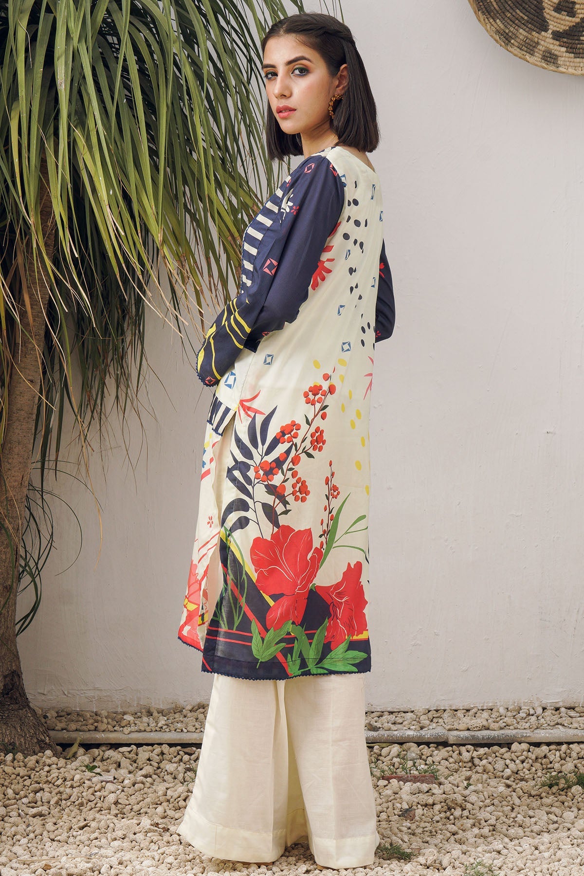 2967-DARK-OCEAN DIGITAL PRINTED LAWN UNSTITCHED