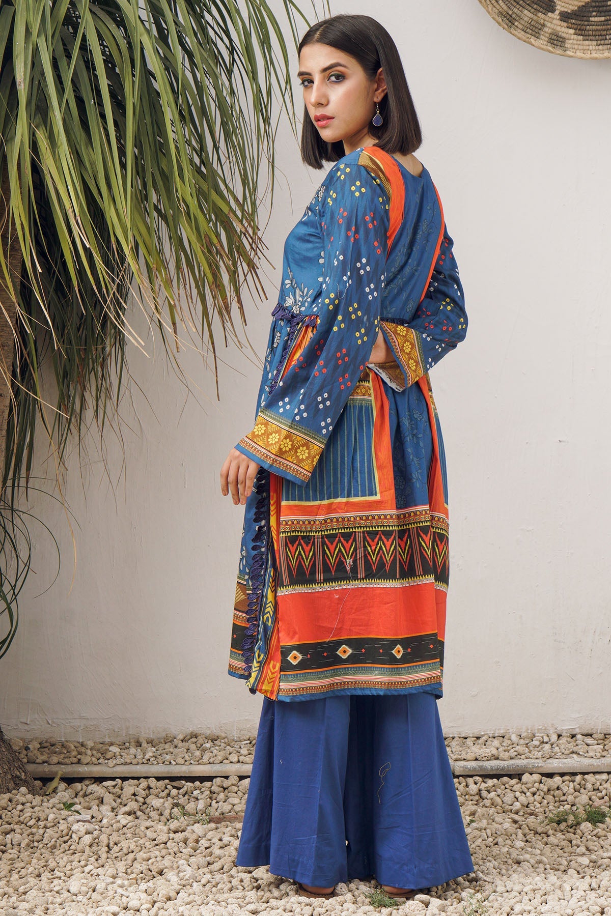 2968-FOLK-LOSER DIGITAL PRINTED LAWN UNSTITCHED