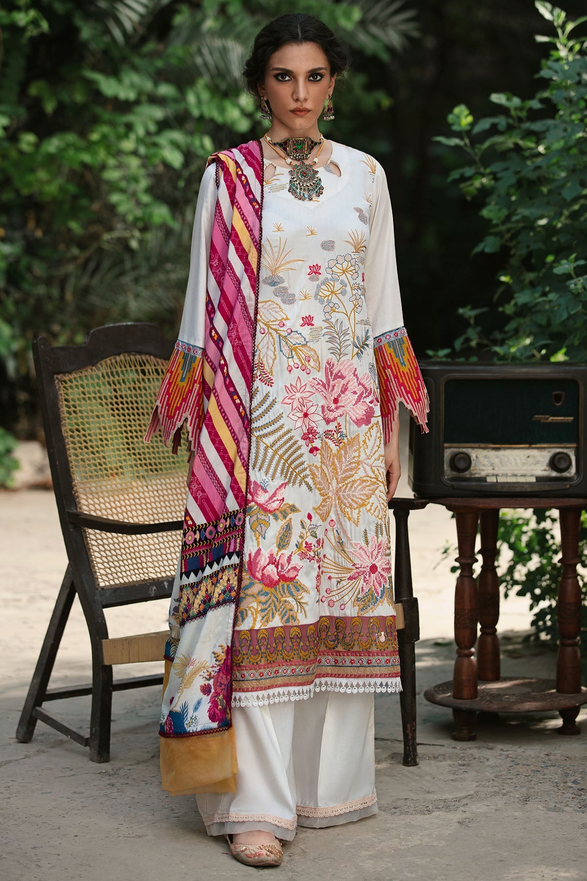 3021-MARTAN- A EMBROIDERED COTTON SATIN UNSTITCHED