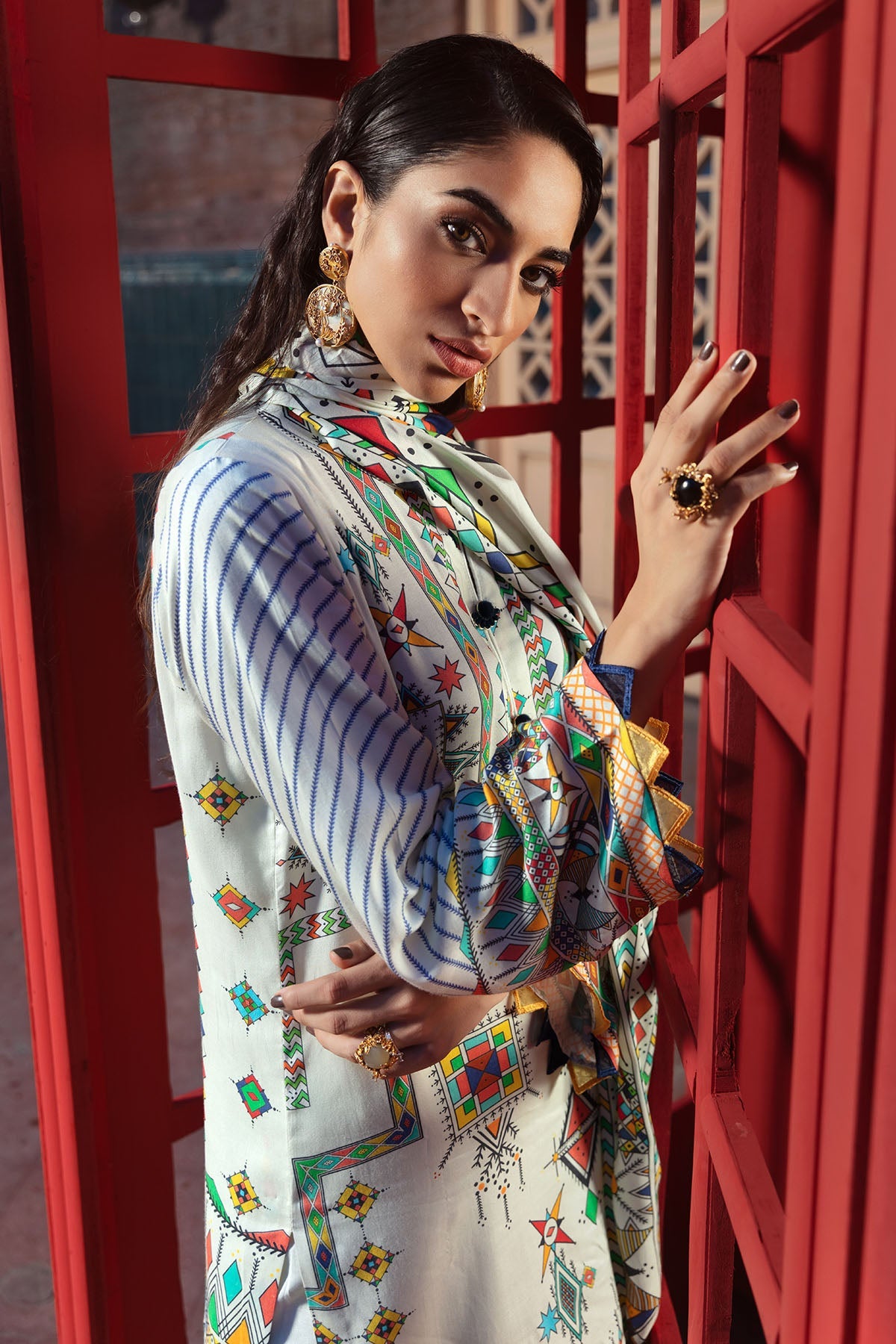 3065-SELENA DIGITAL PRINTED LINEN UNSTITCHED