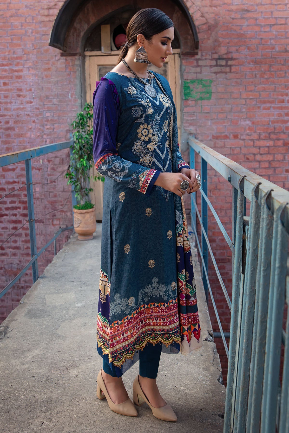 3074-FLORISTA DIGITAL PRINTED LINEN UNSTITCHED