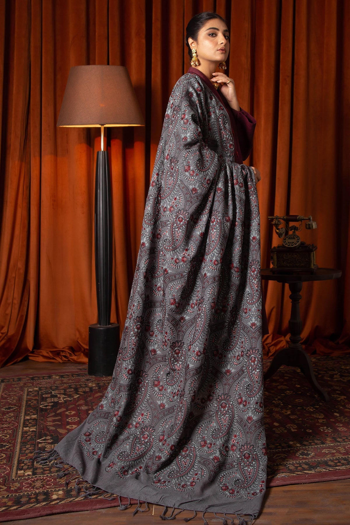 3088-ELINOR EMBROIDERED BLEND WOOL SHAWL UNSTITCHED
