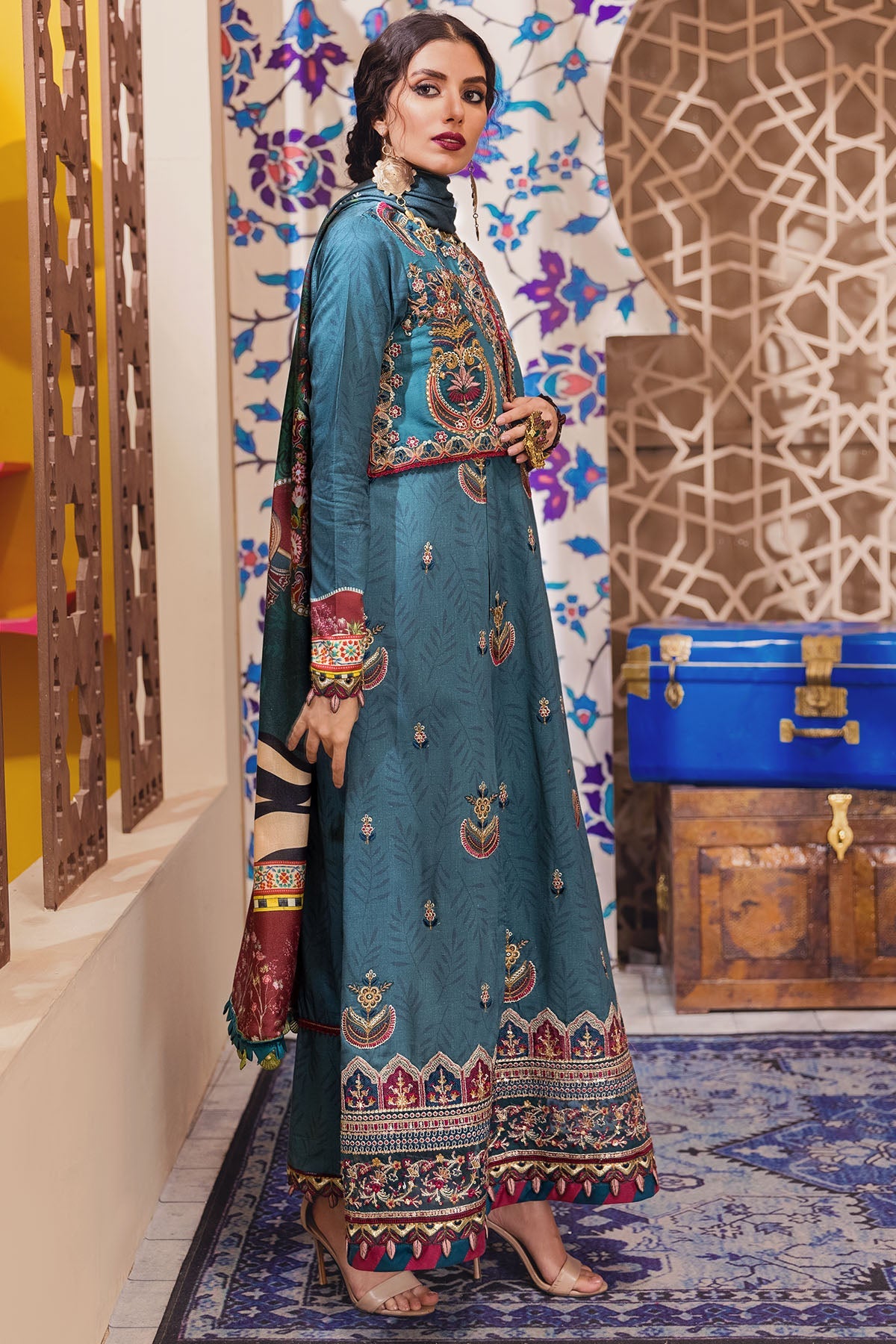 3100-NERMIN DIGITAL PRINTED EMBROIDERED LINEN UNSTITCHED