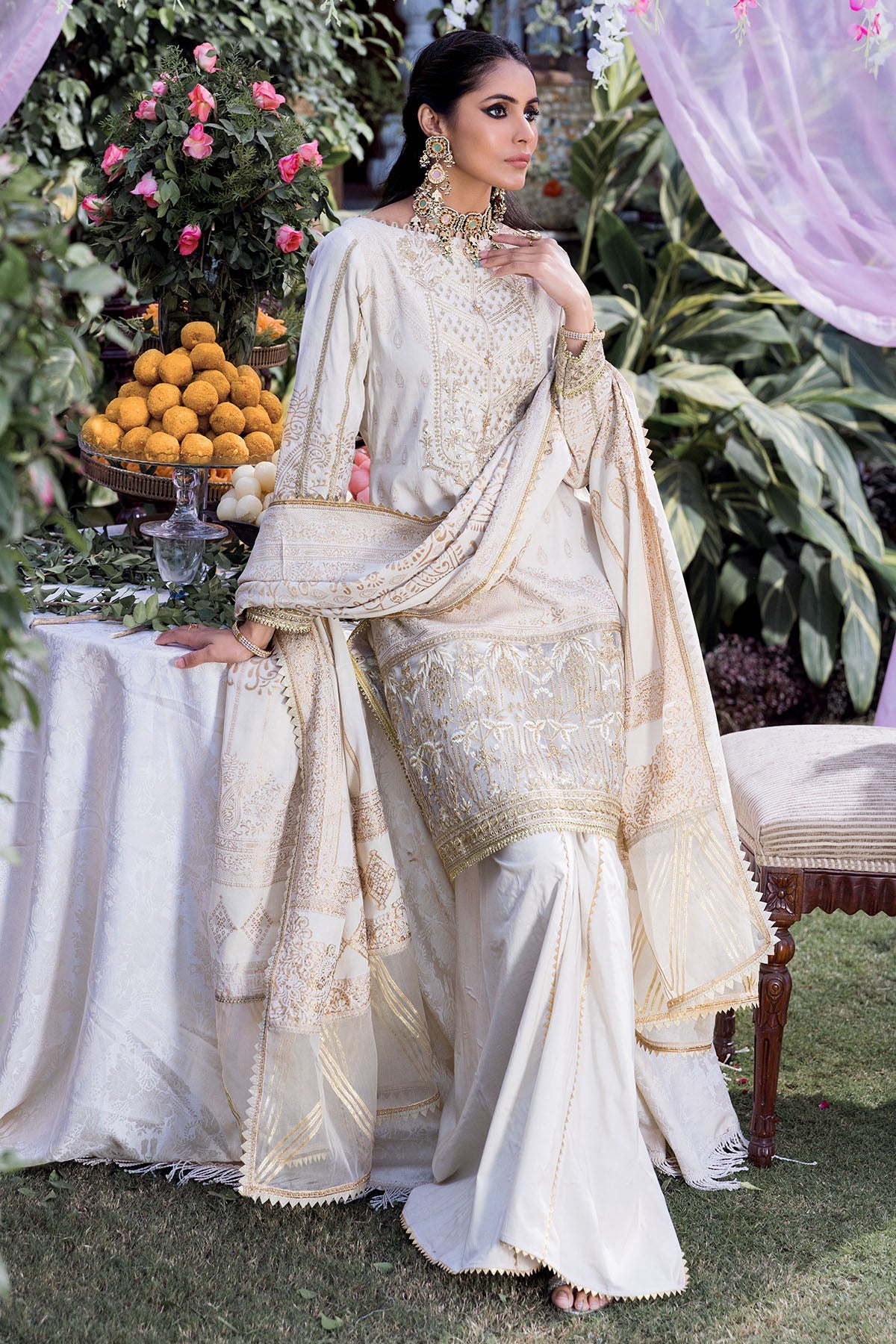 3135-ZEVER EMBROIDERED JACQUARD UNSTITCHED