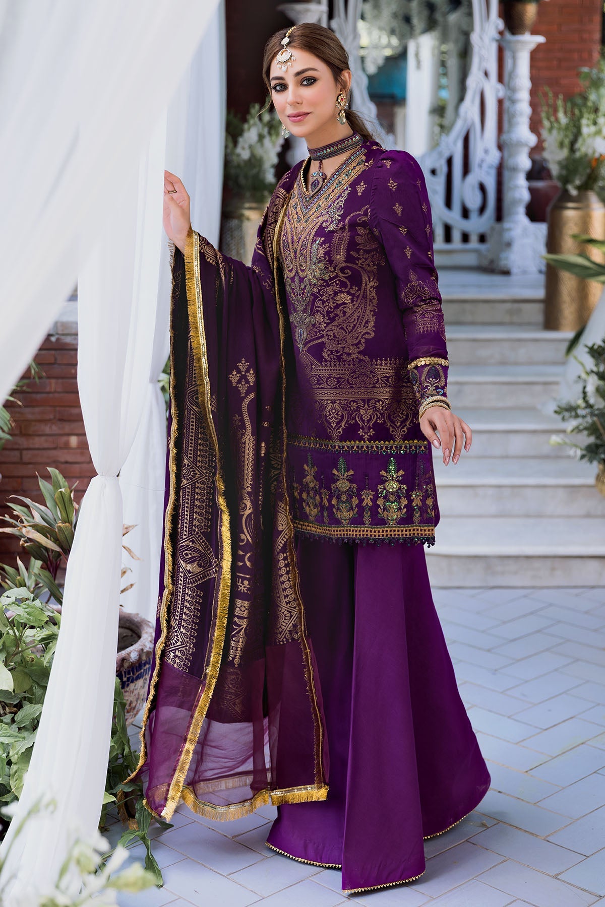 3140-BALSAM EMBROIDERED JACQUARD UNSTITCHED