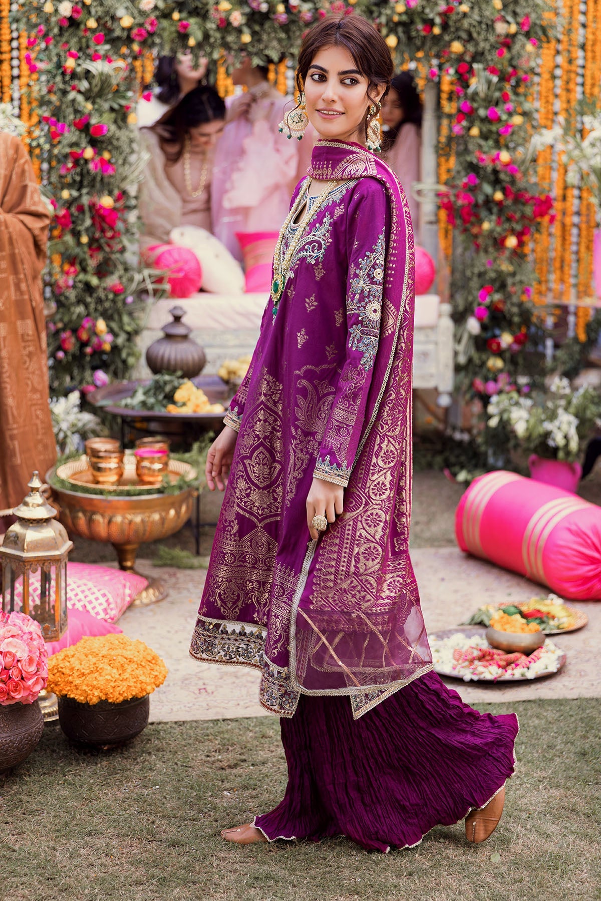 3150-AZRA EMBROIDERED JACQUARD UNSTITCHED