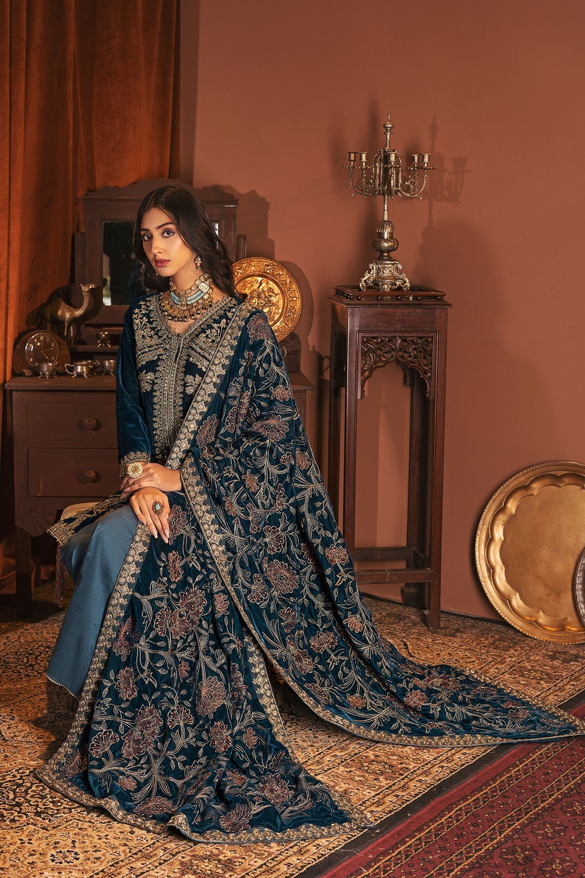 3173-ANARKALI EMBROIDERED VELVET UNSTITCHED