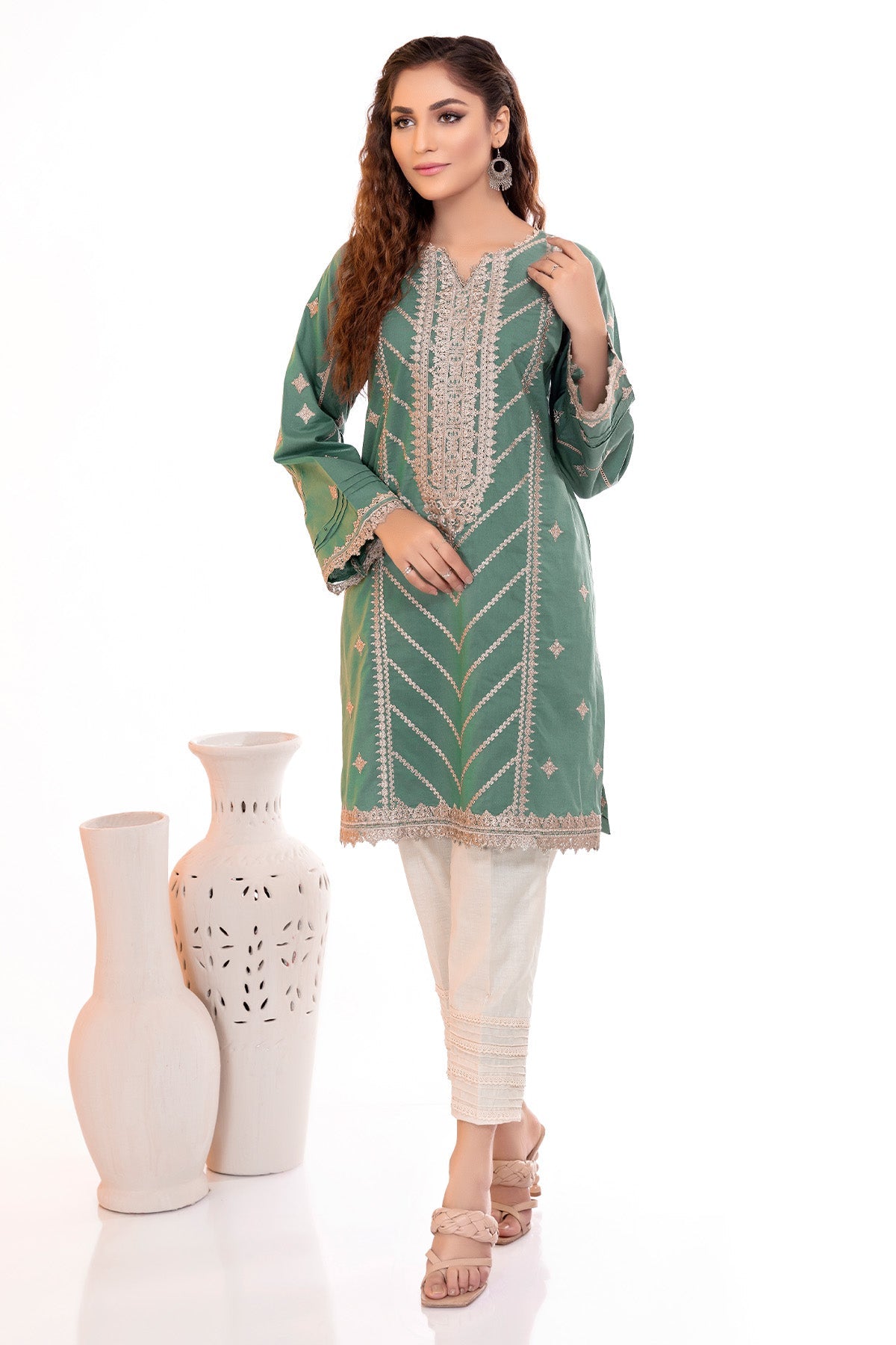 3178-SONA EMBROIDERED LAWN STITCHED