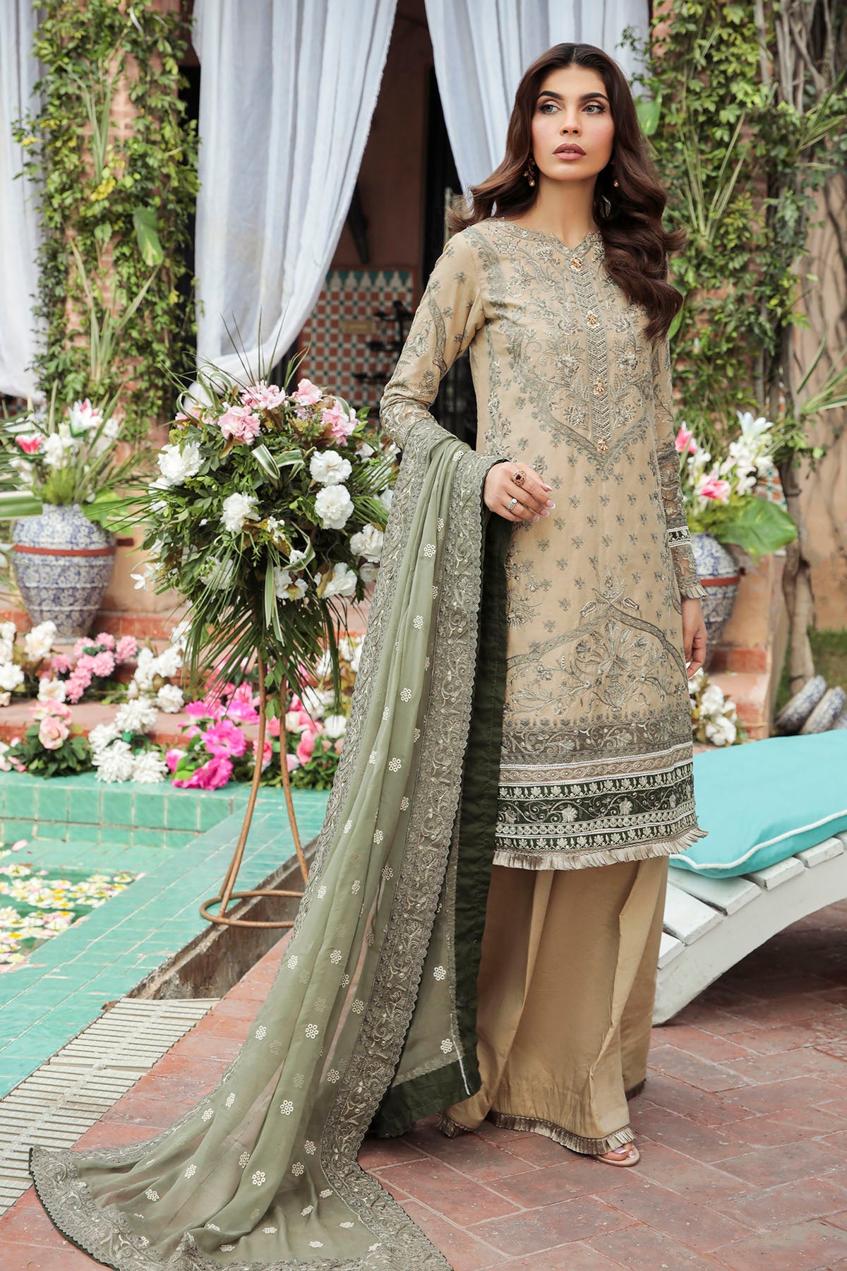 3199-SAND-TAUPE EMBROIDERED LAWN STITCHED