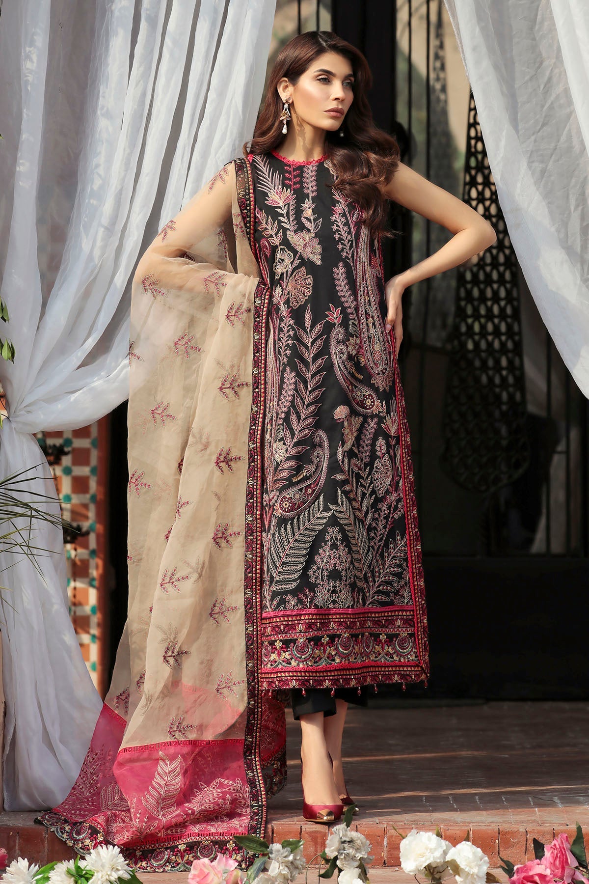 3201-GARDAN OFF-WONDER EMBROIDERED LAWN UNSTITCHED