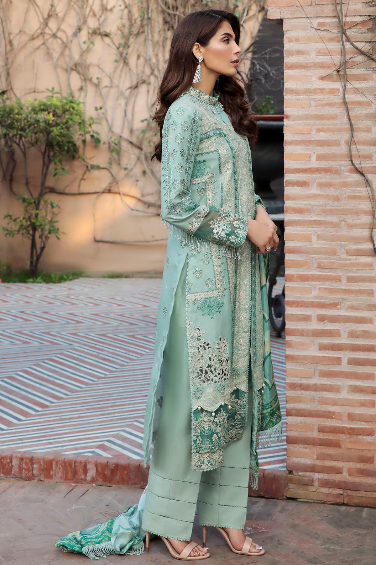 3203-TRIBAL-DEERS EMBROIDERED LAWN STITCHED