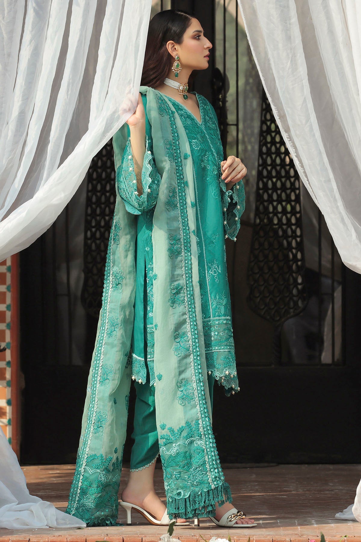 3212-BOTANICA EMBROIDERED LAWN UNSTITCHED
