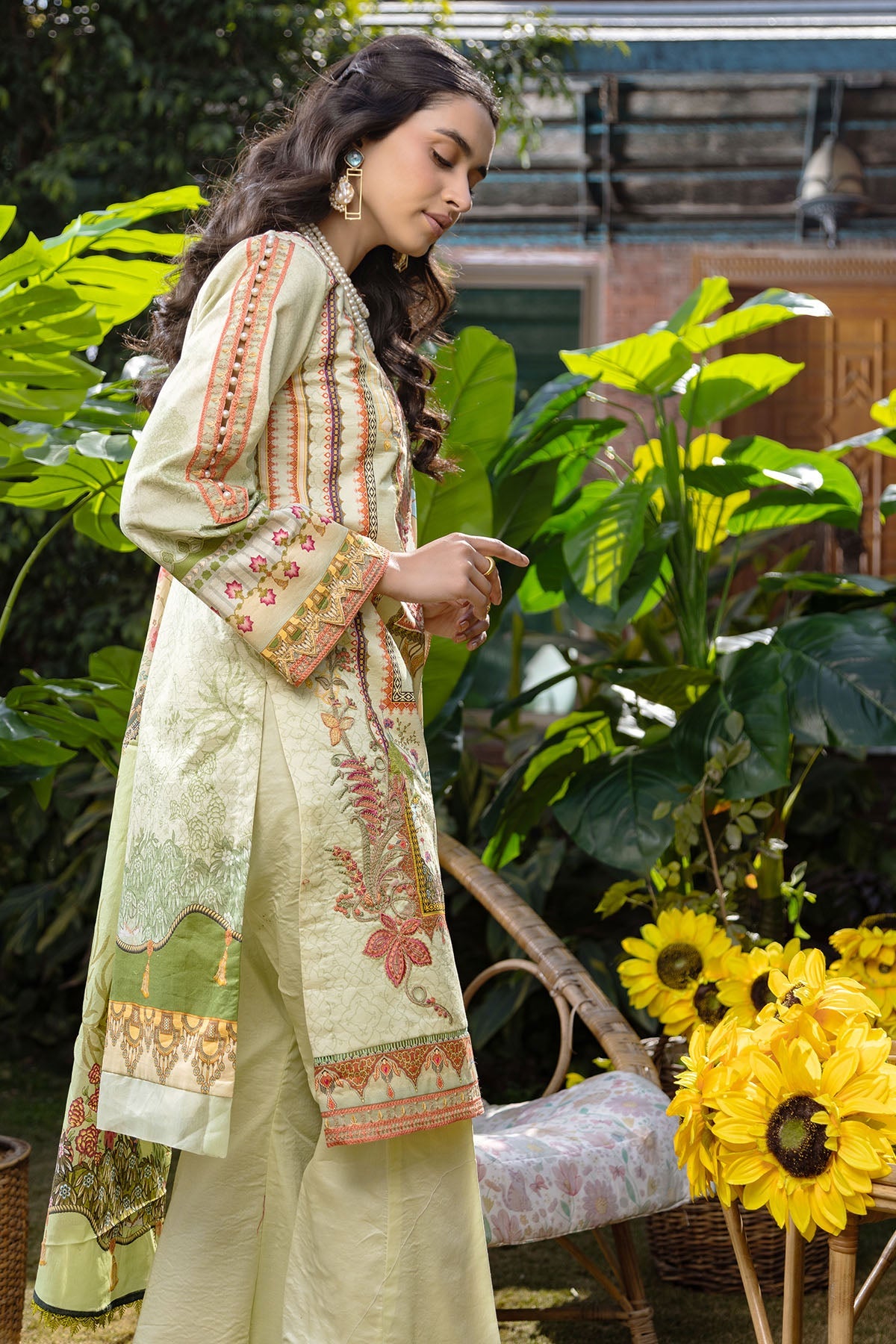 3229-EGRET DIGITAL PRINTED LAWN UNSTITCHED