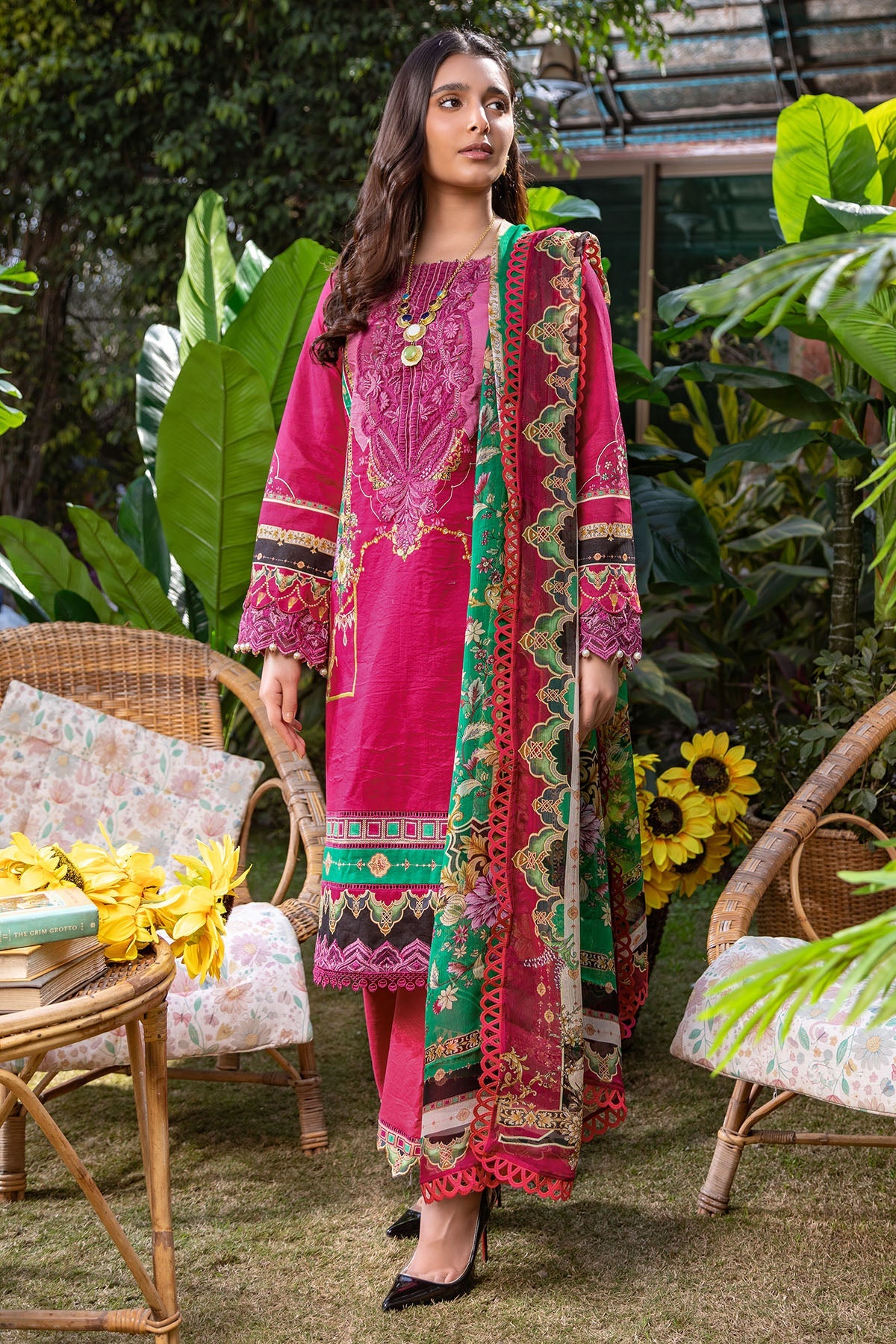 3230-SOUL-PINK DIGITAL PRINTED LAWN UNSTITCHED