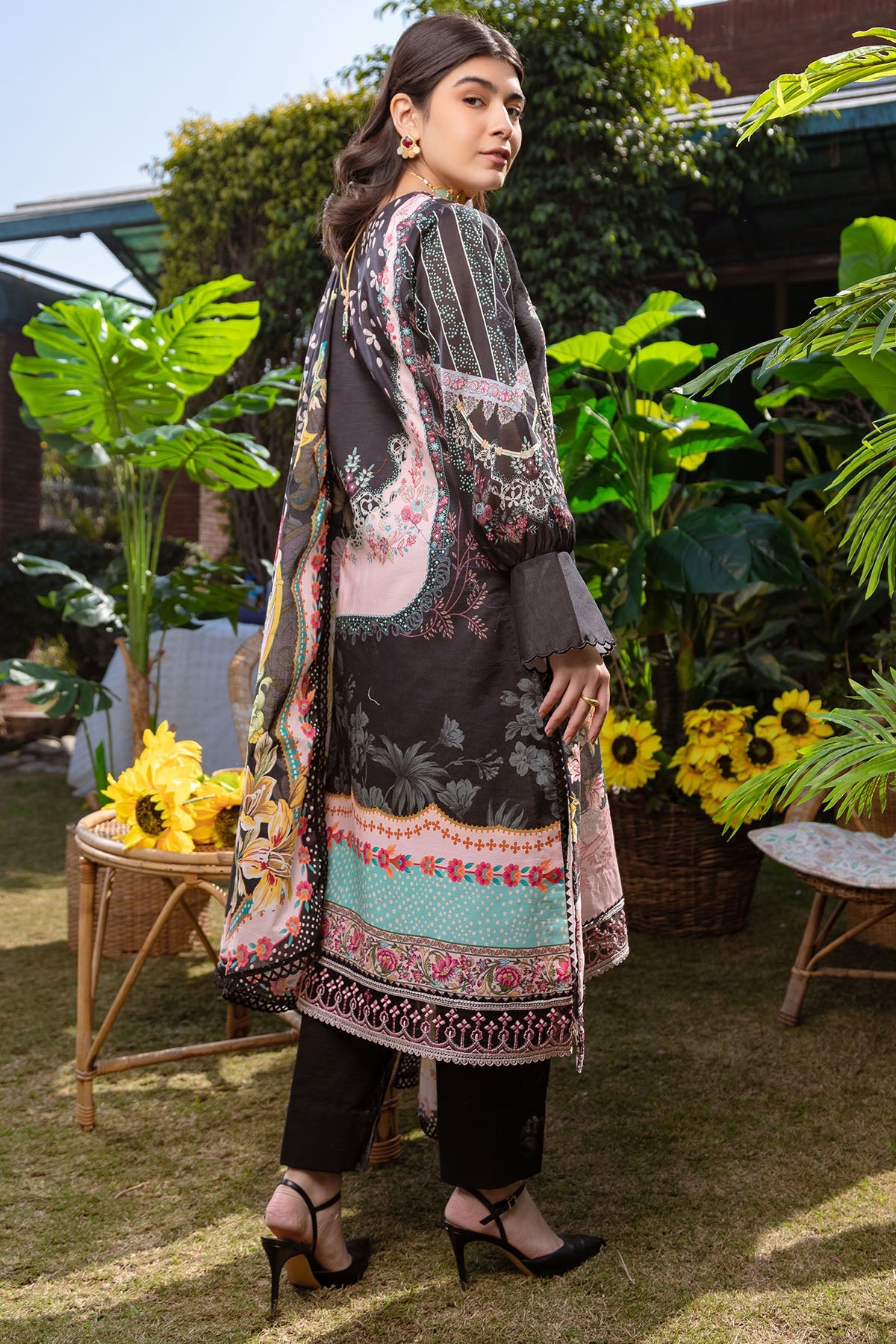 3234-KHAH DIGITAL PRINTED LAWN UNSTITCHED