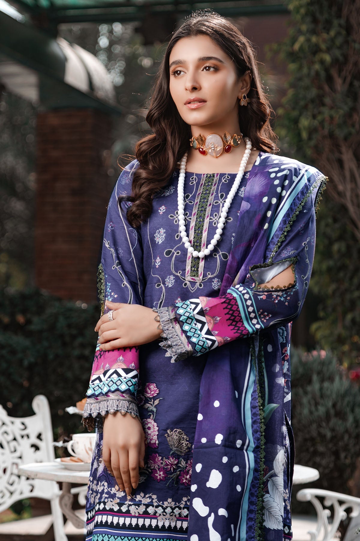 3236-FLORID DIGITAL PRINTED LAWN UNSTITCHED