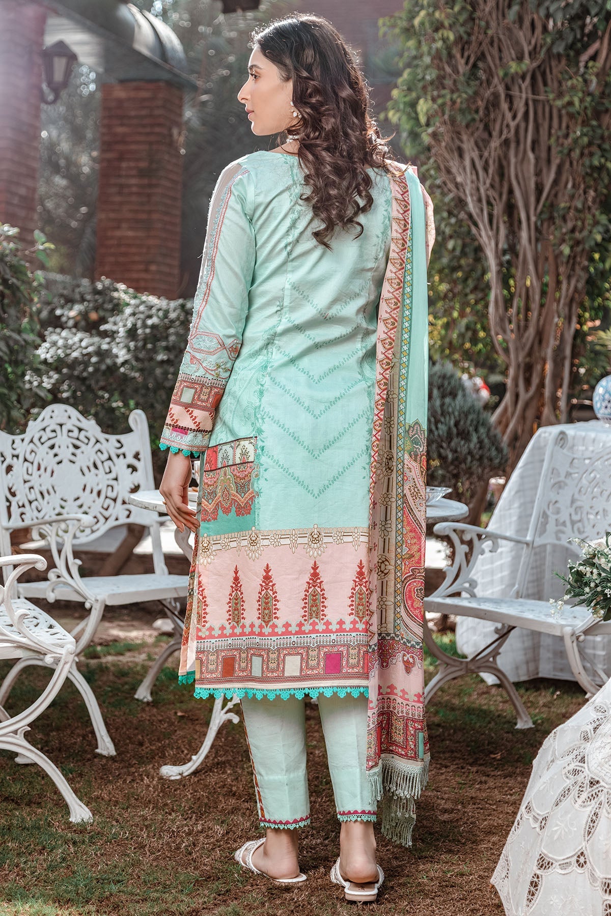 3240-AQUA DIGITAL PRINTED LAWN UNSTITCHED