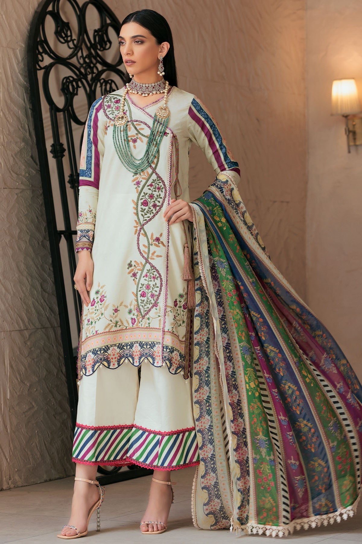 3260-MEHMT DIGITAL PRINTED LAWN UNSTITCHED
