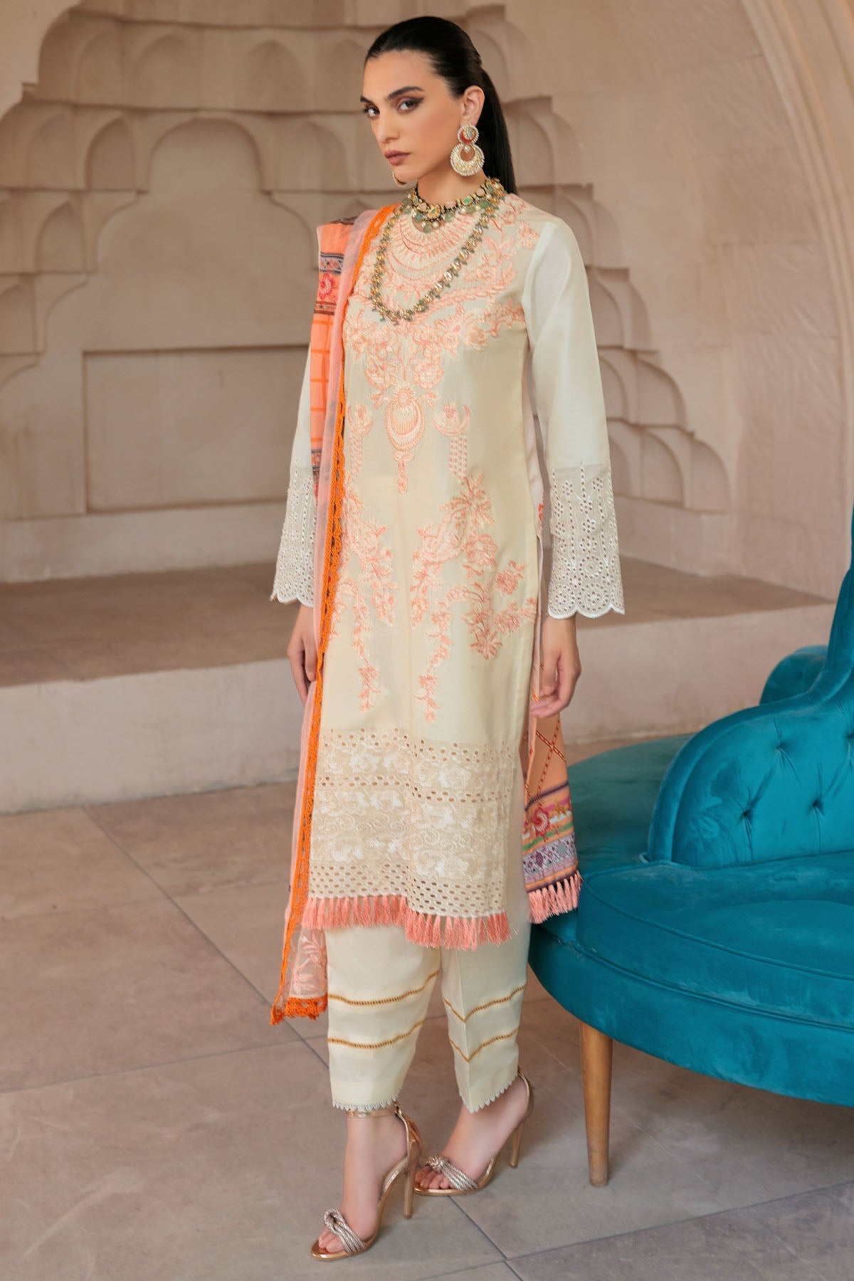 3278-LUCIA EMBROIDERED LAWN UNSTITCHED