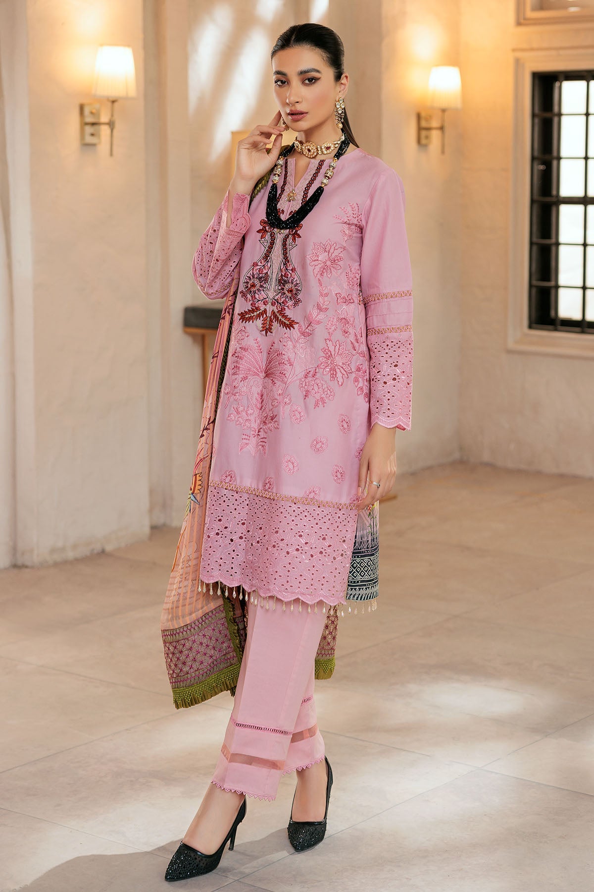 3280-EMILIA EMBROIDERED LAWN UNSTITCHED