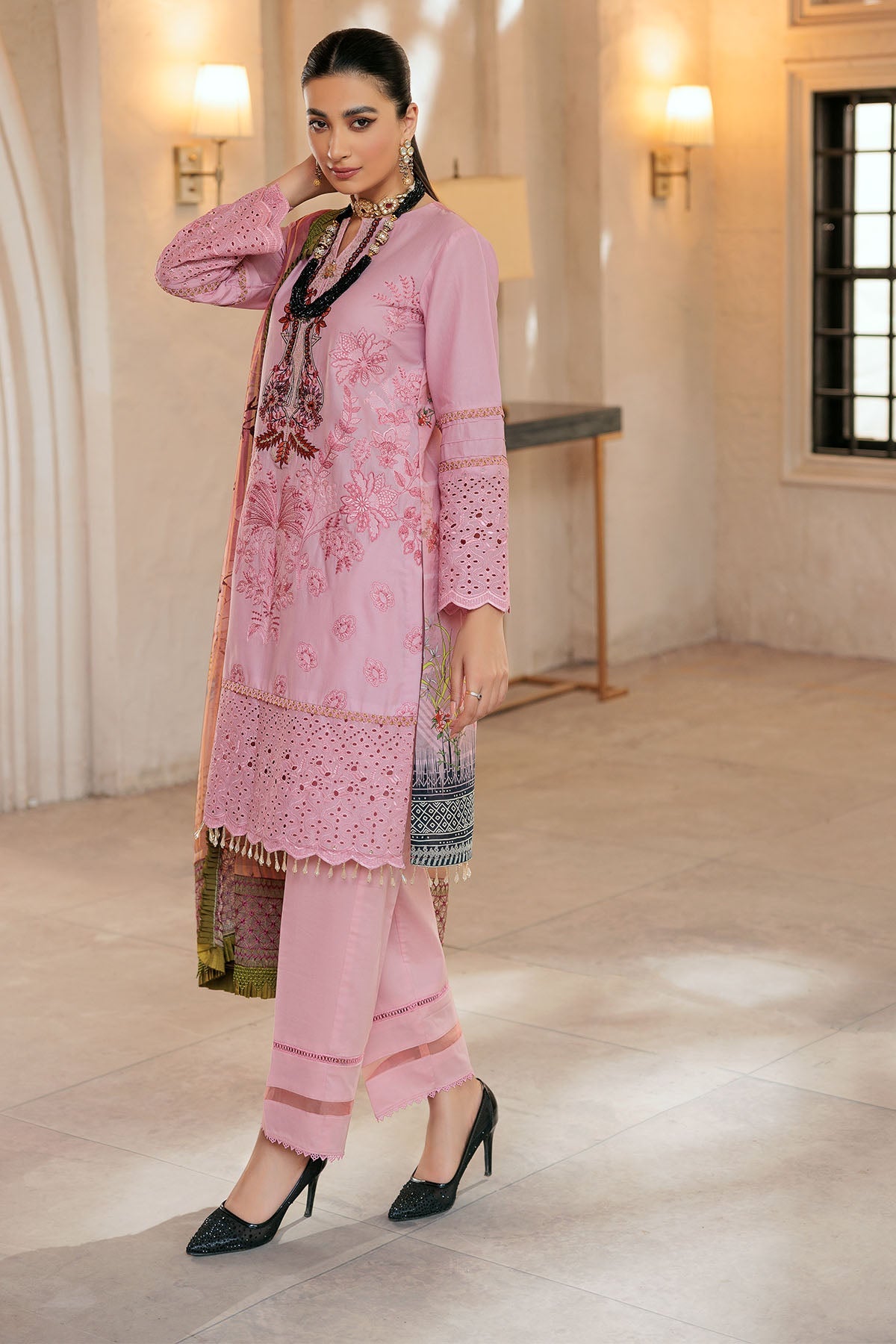 3280-EMILIA EMBROIDERED LAWN UNSTITCHED