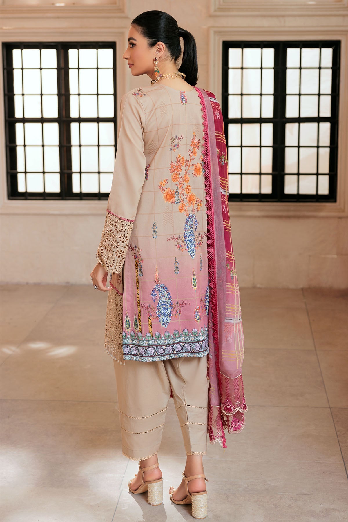 3284-ZOE EMBROIDERED LAWN UNSTITCHED