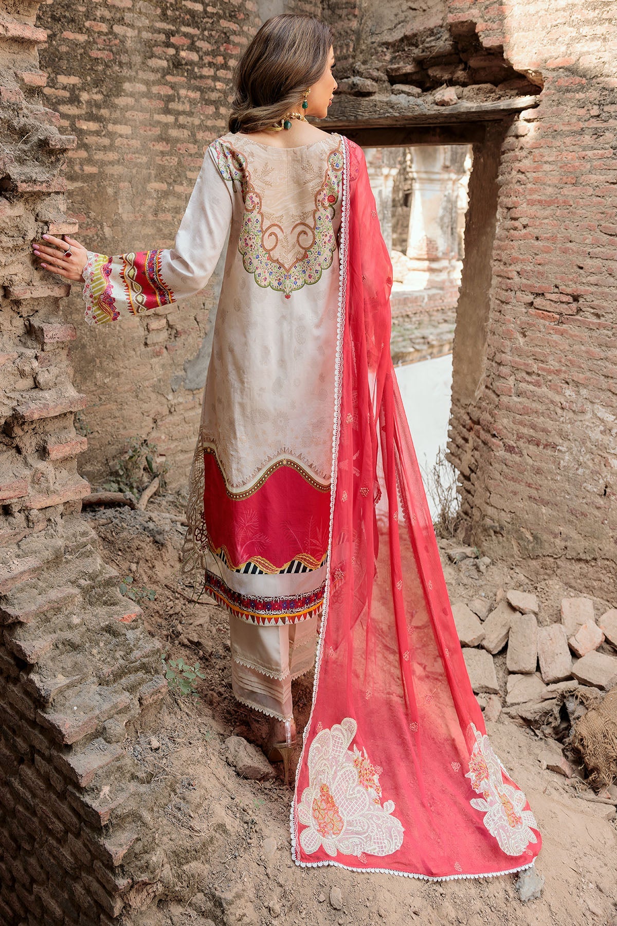 3302-AIREEN DIGITAL PRINTED LAWN UNSTITCHED