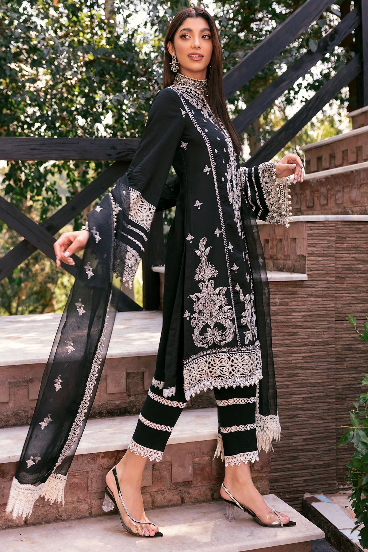 3382-RAGESH-WARI EMBROIDERED LAWN UNSTITCHED