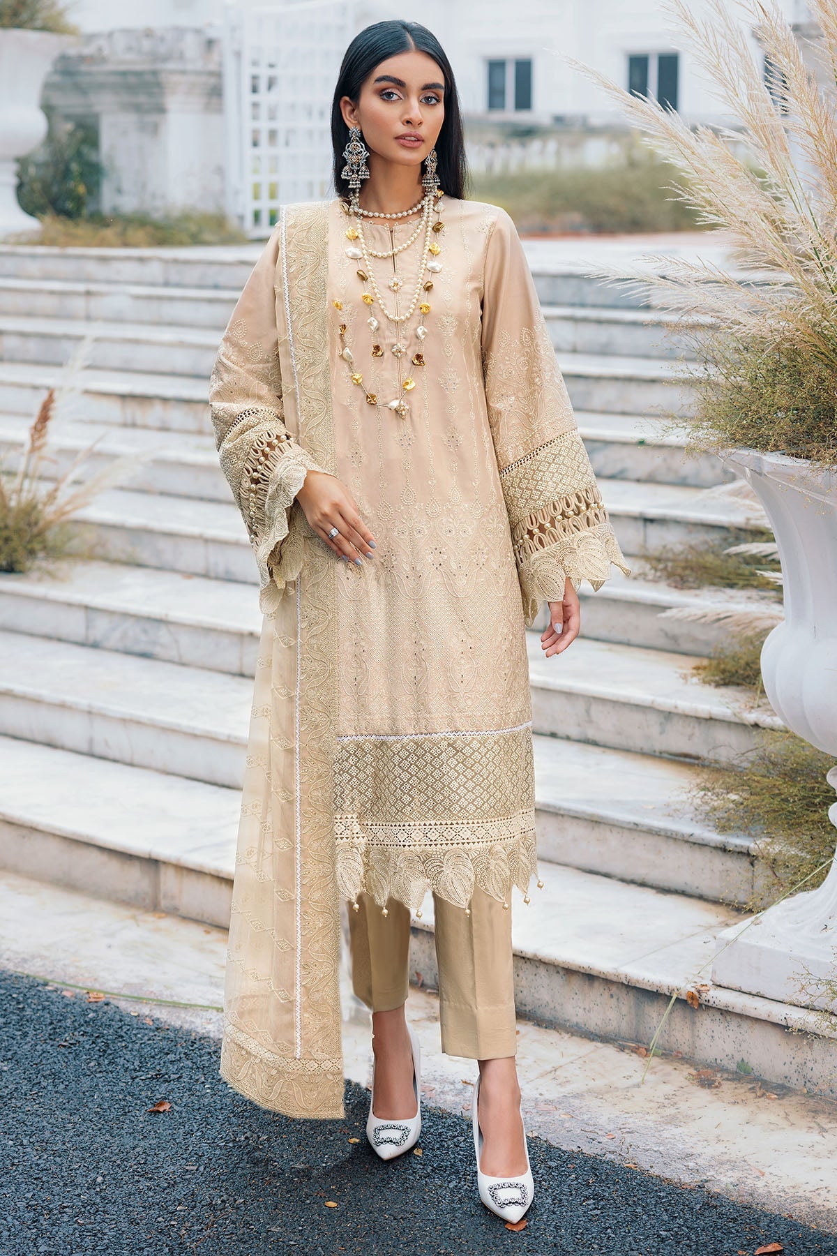 3484-LOTUS EMBROIDERED COTTON SATIN STITCHED