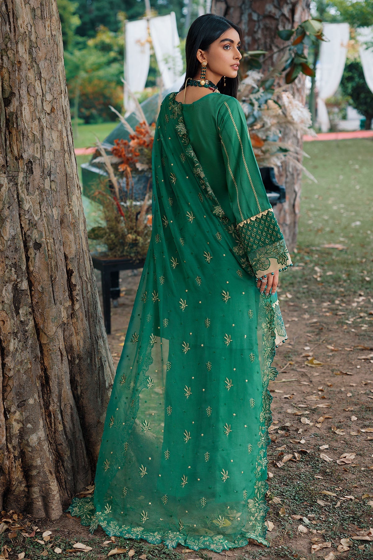 3485-VANATTE EMBROIDERED COTTON SATIN UNSTITCHED