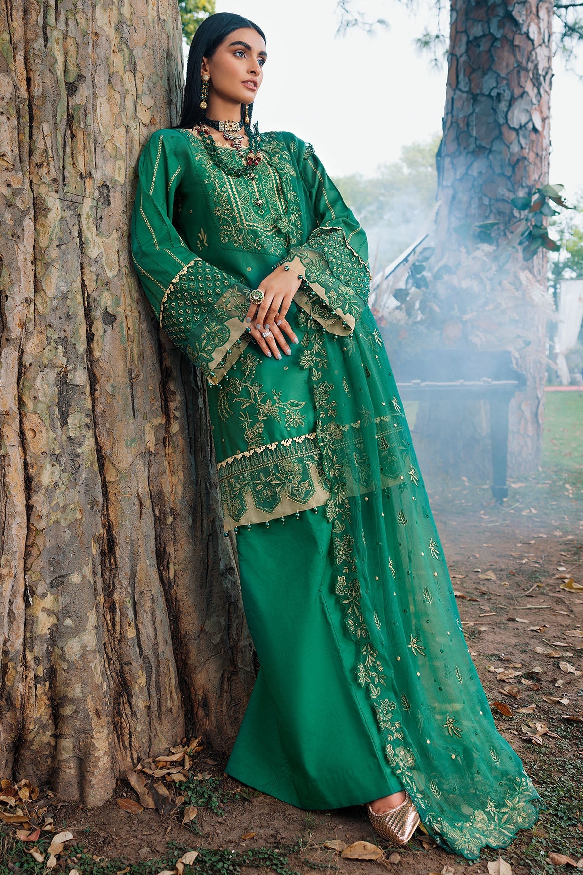3485-VANATTE EMBROIDERED COTTON SATIN UNSTITCHED