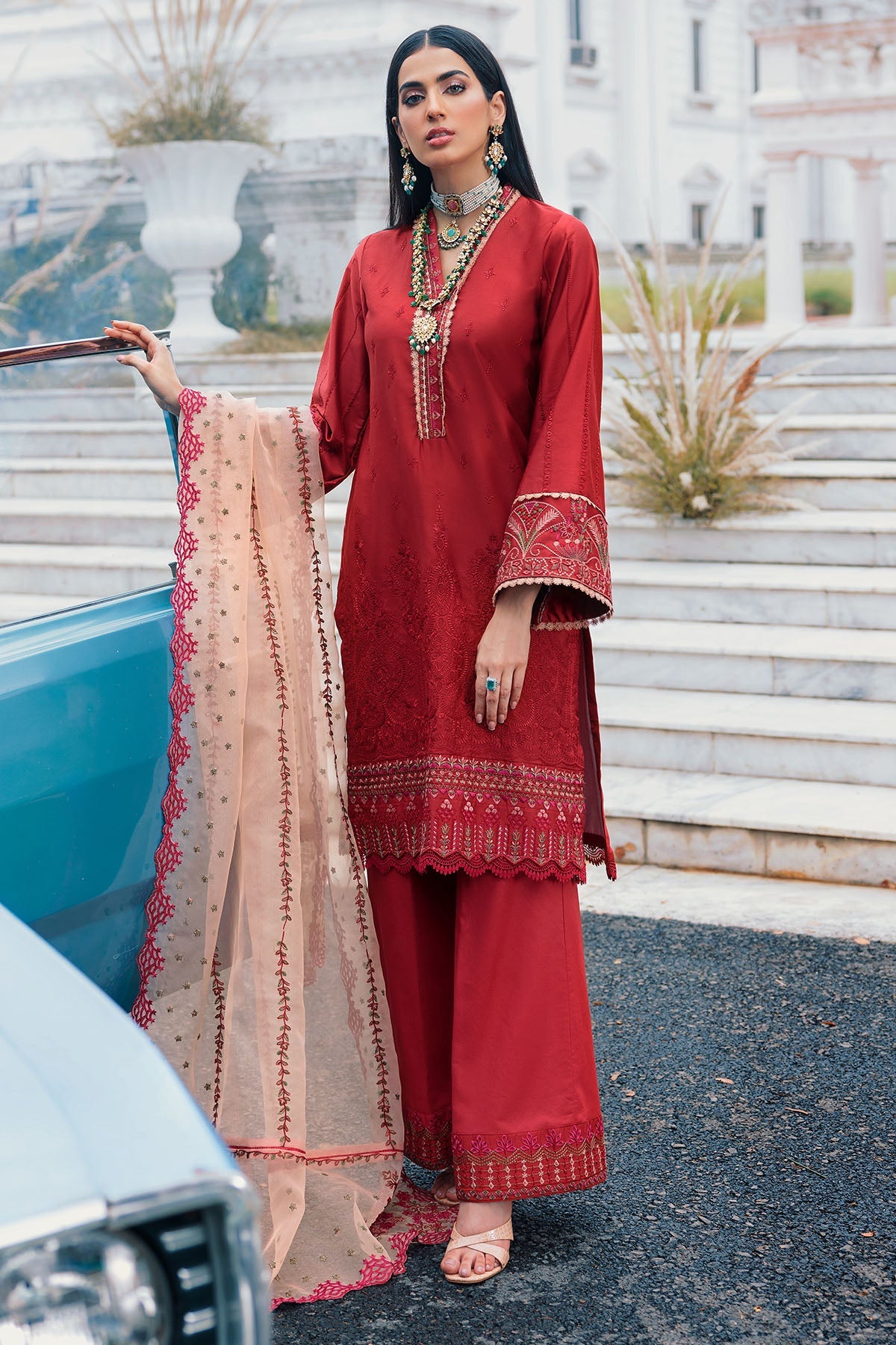 3489-QUOLE EMBROIDERED COTTON SATIN STITCHED