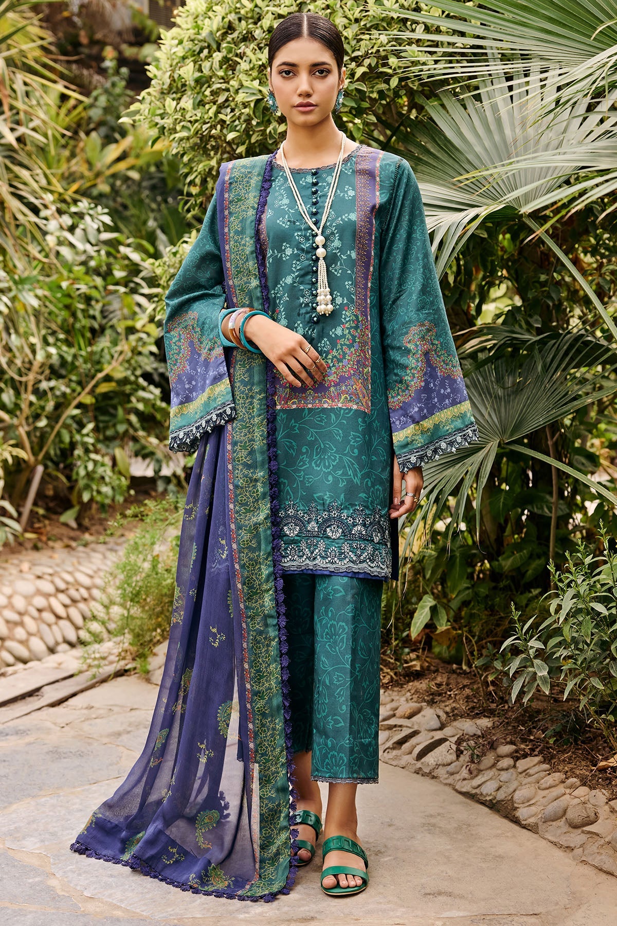 3528-PERIWINKLE DIGITAL PRINTED LAWN UNSTITCHED