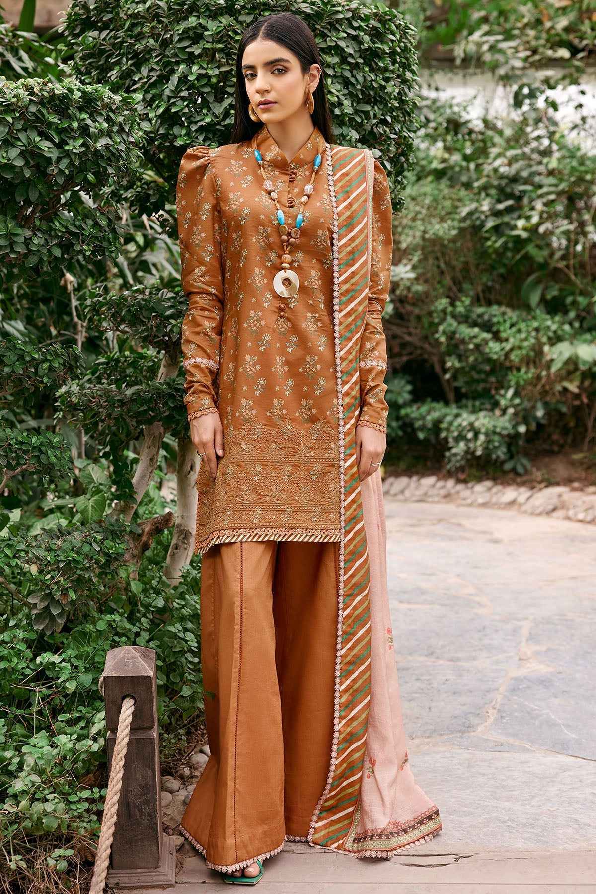 3533-ROSSE DIGITAL PRINTED LAWN UNSTITCHED
