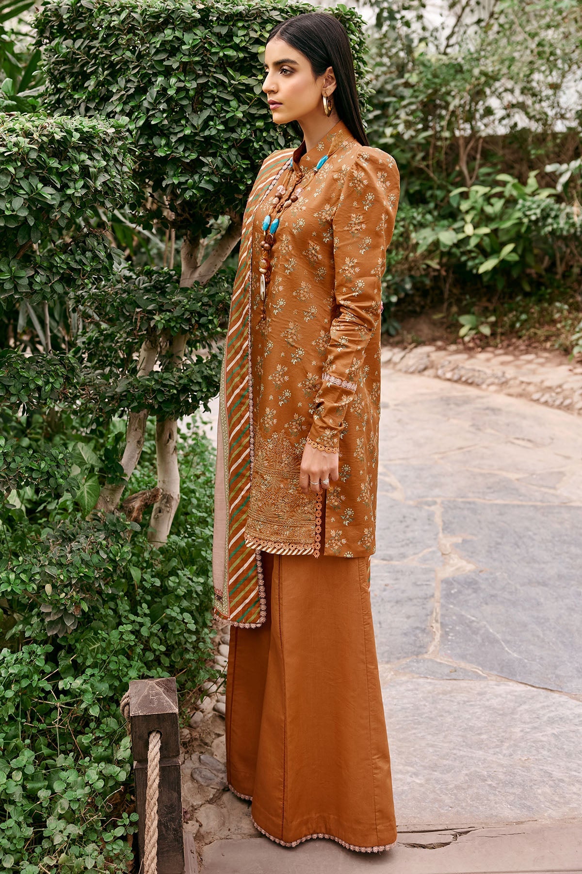 3533-ROSSE DIGITAL PRINTED LAWN UNSTITCHED