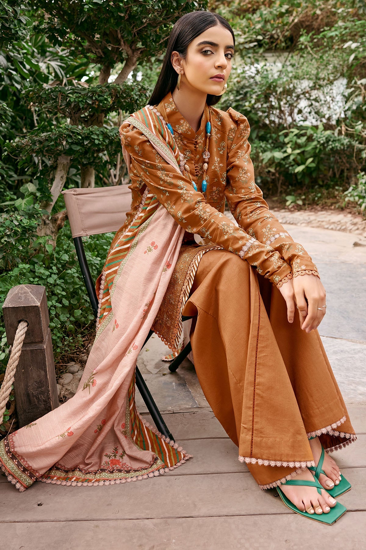 3533-ROSSE DIGITAL PRINTED LAWN UNSTITCHED