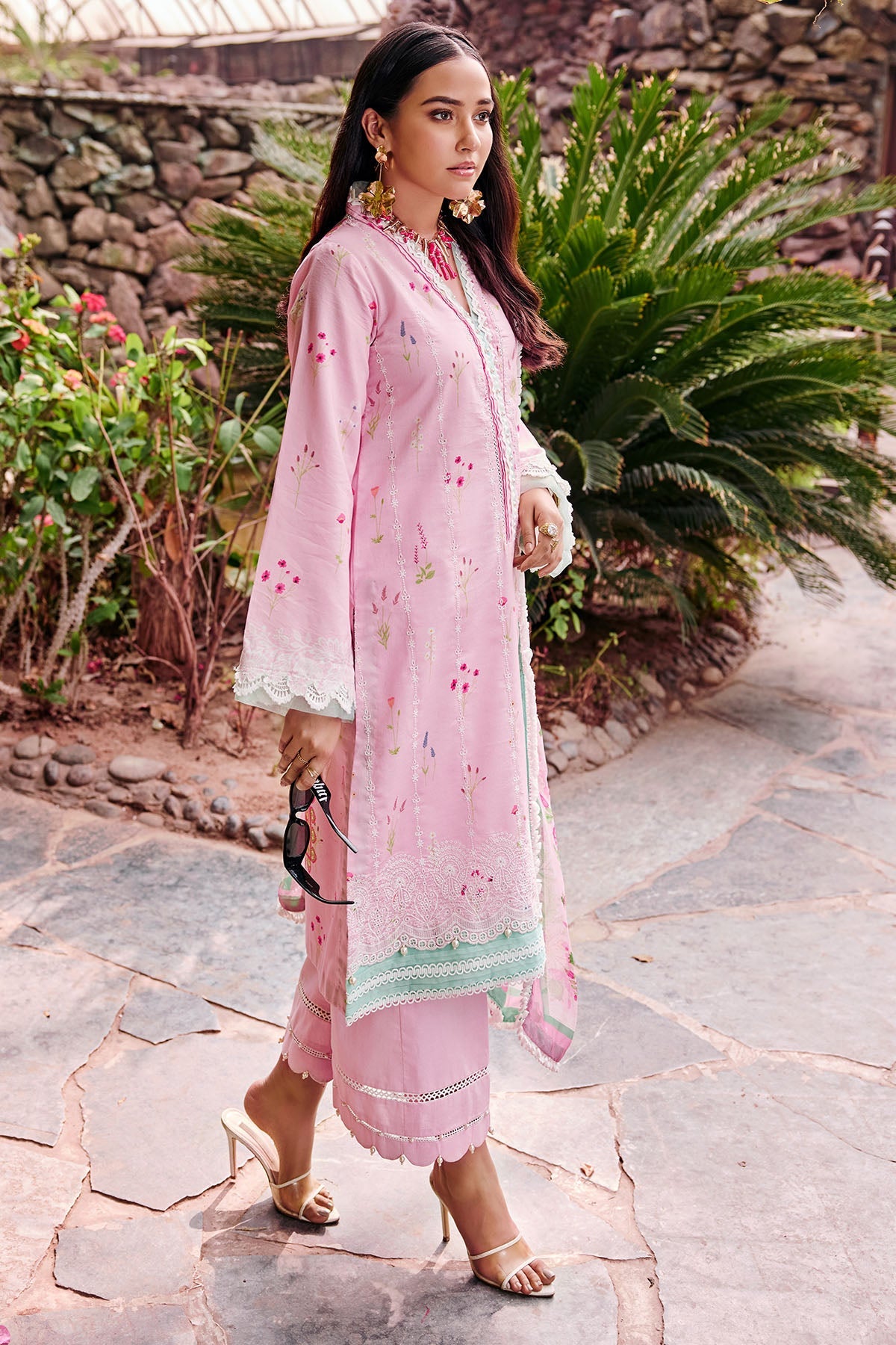3541-NAQSH DIGITAL PRINTED LAWN UNSTITCHED