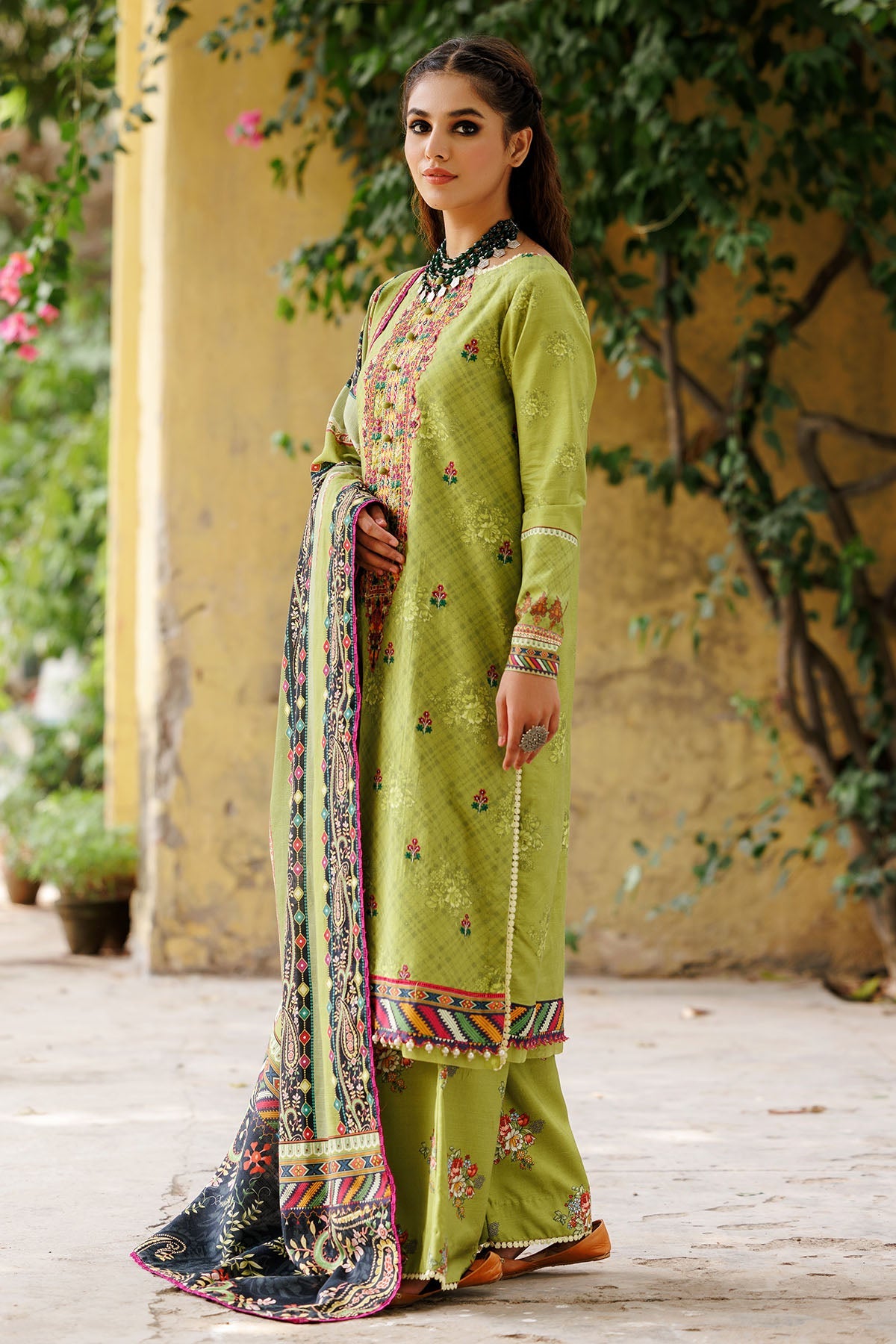 3606-GAZANIA DIGITAL PRINTED KHADDAR UNSTITCHED