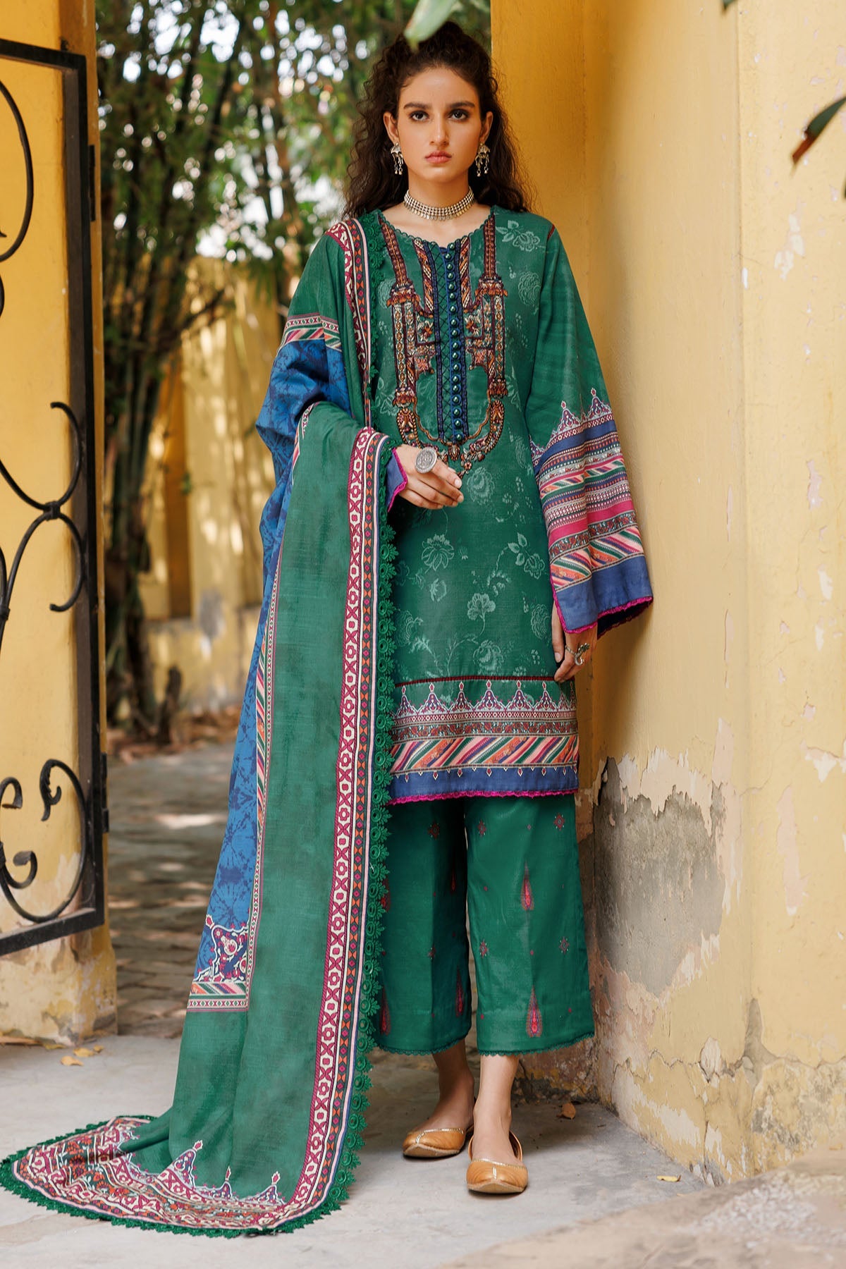 3608-CRESTED-IRIS DIGITAL PRINTED KHADDAR UNSTITCHED