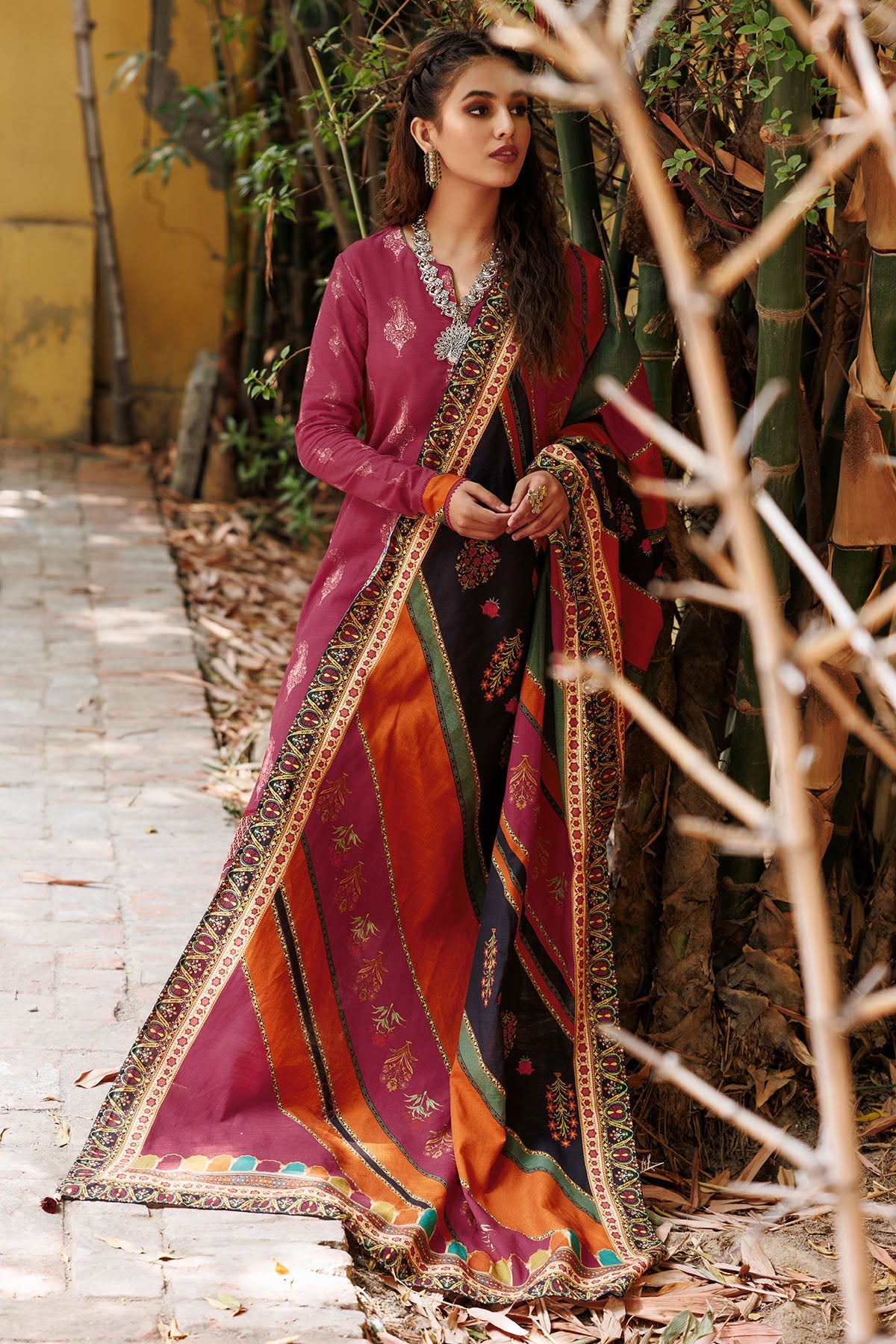 3611-SUSAN DIGITAL PRINTED KHADDAR UNSTITCHED