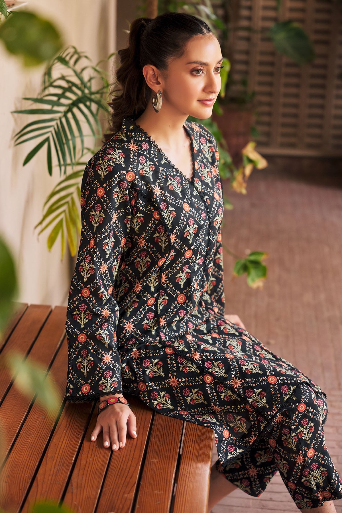 3624-PRINT-A DIGITAL PRINTED LAWN STITCHED