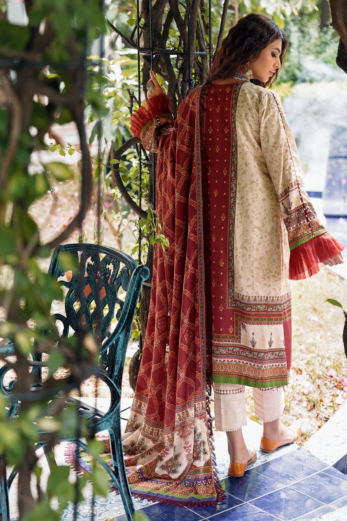 3660-COBALT DIGITAL PRINTED EMBROIDERED KHADDAR UNSTITCHED
