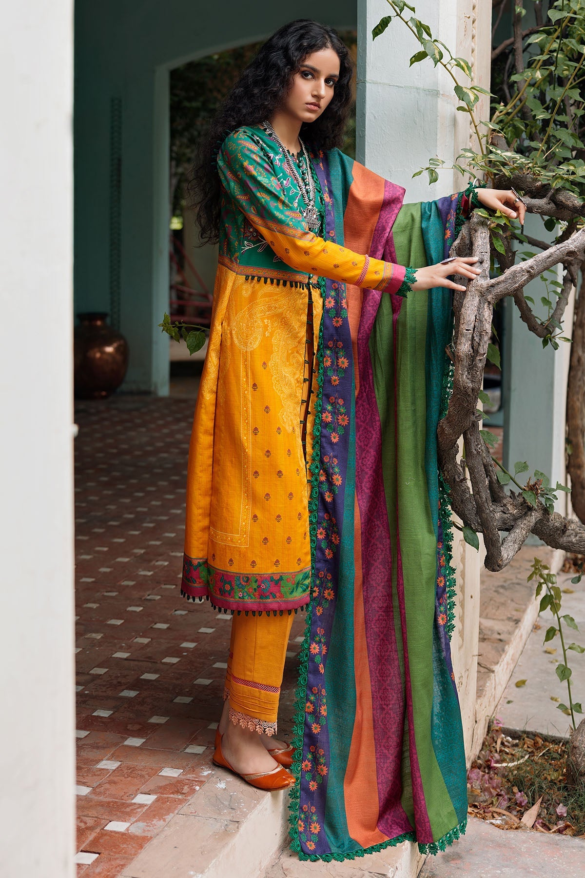 3665-VINCA DIGITAL PRINTED EMBROIDERED KHADDAR UNSTITCHED