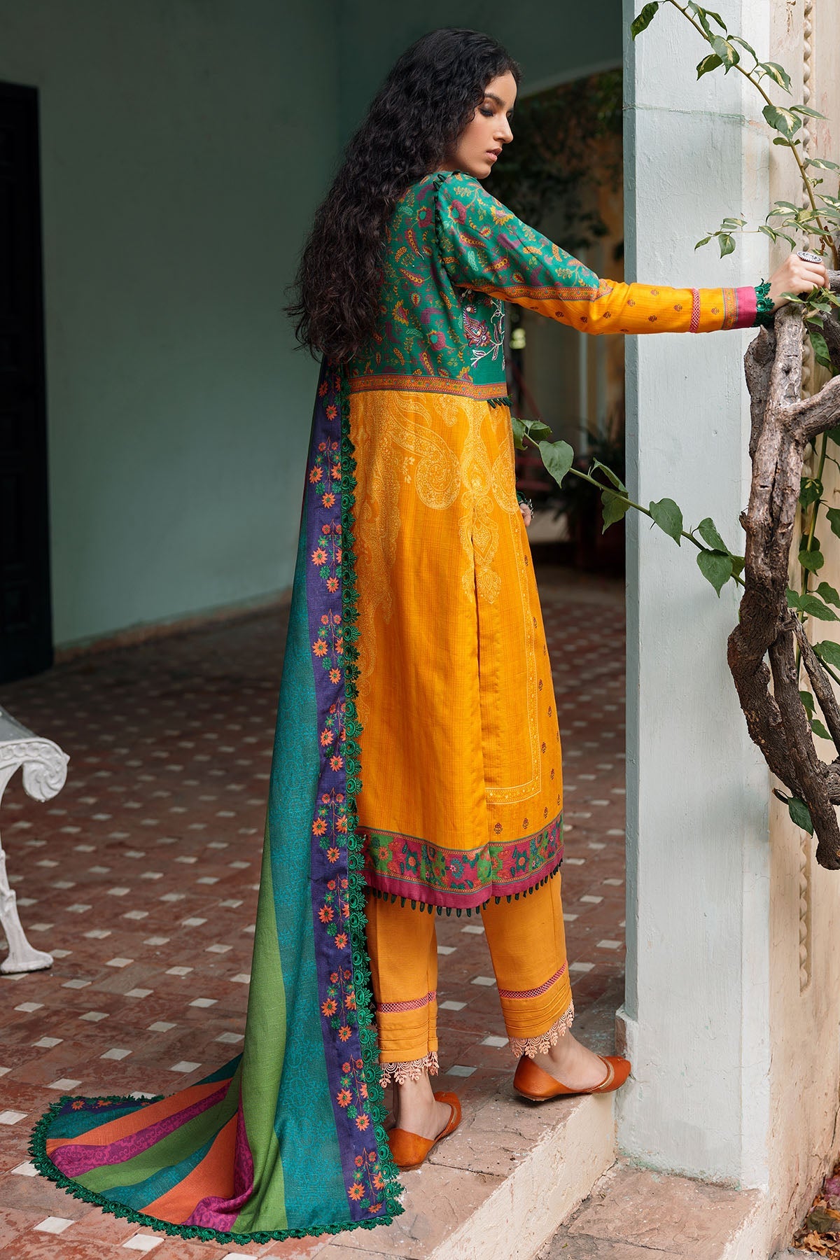3665-VINCA DIGITAL PRINTED EMBROIDERED KHADDAR UNSTITCHED