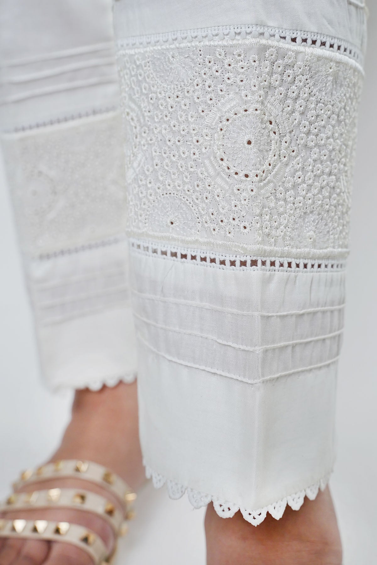 3668-WHITE EMBROIDERED COTTON TROUSER STITCHED