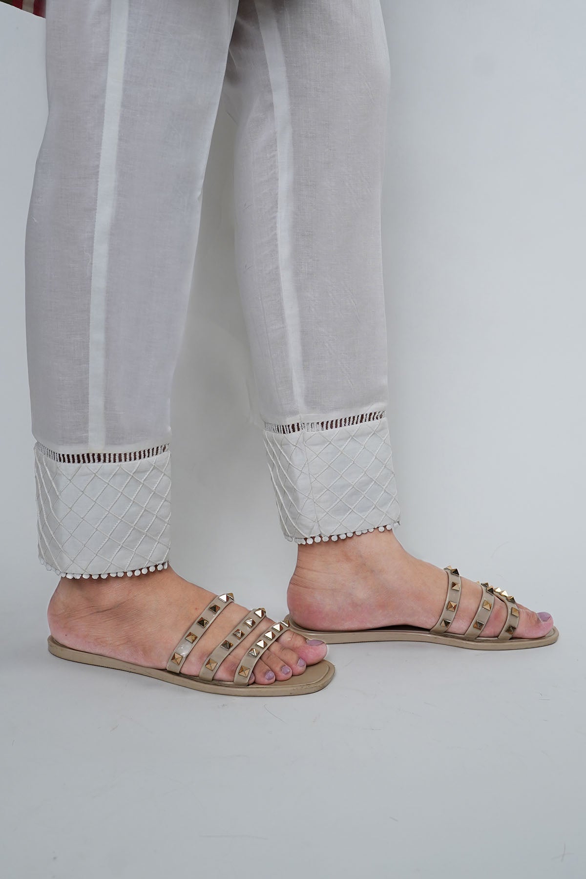 3690-WHITE DYED COTTON TROUSER STITCHED